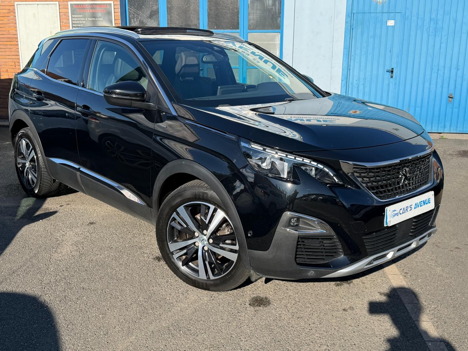 Peugeot 3008 II - vue 1