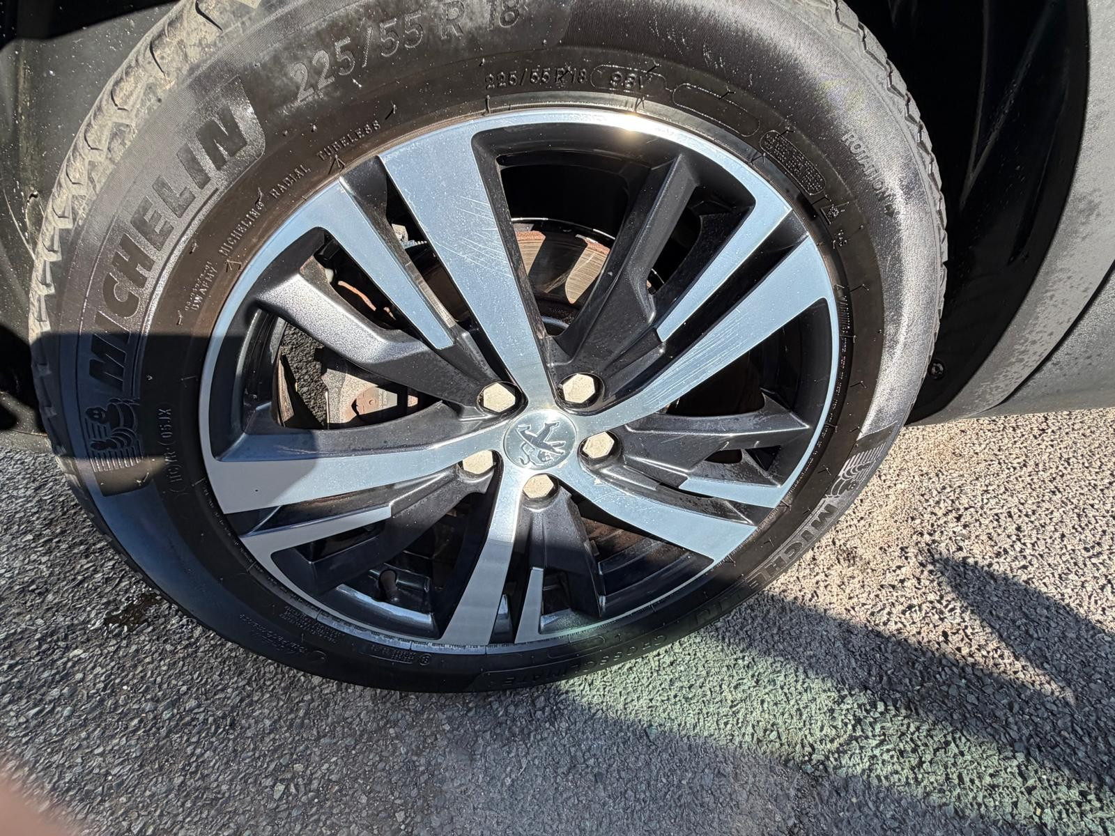 Peugeot 3008 II - vue 1