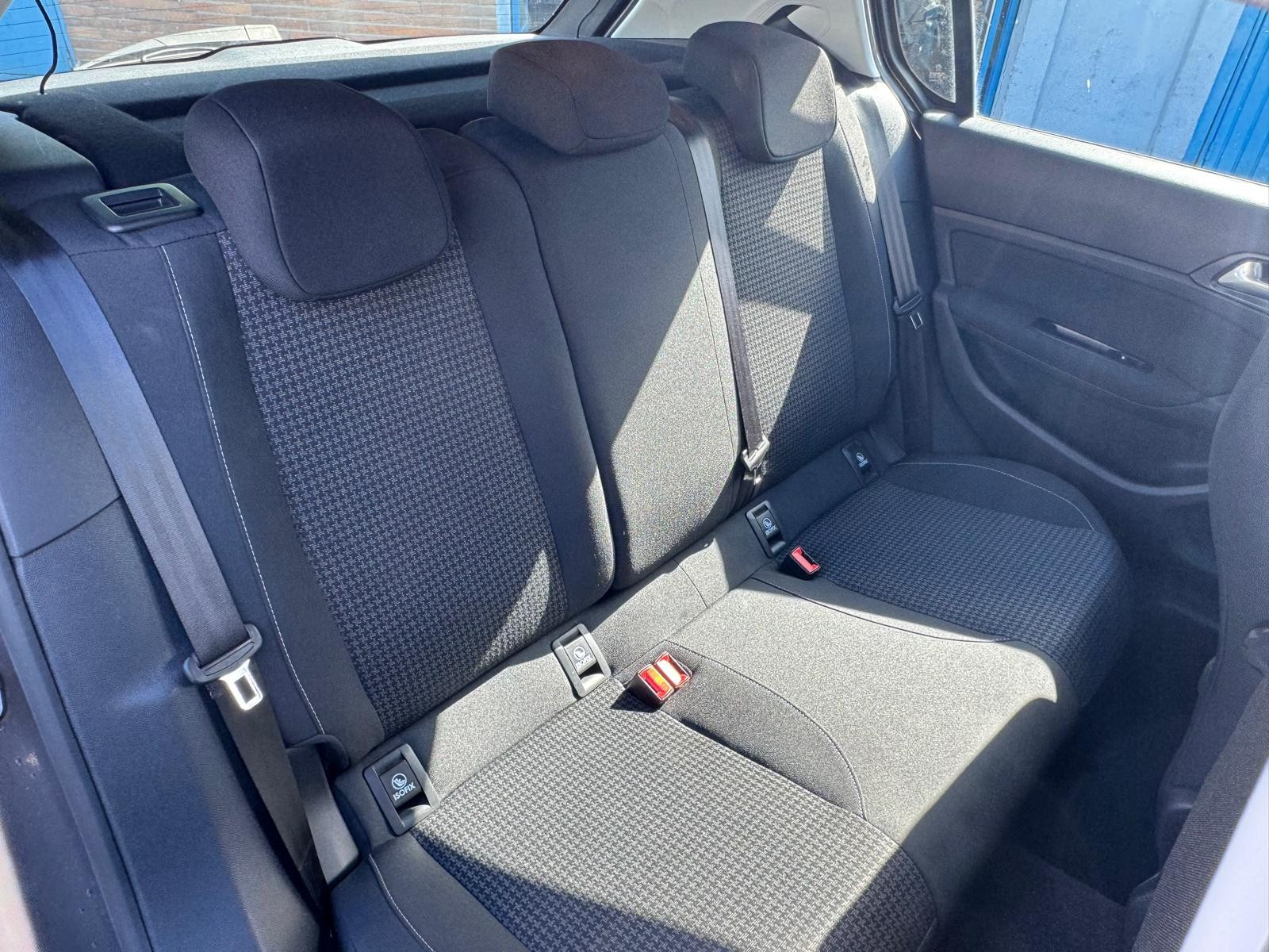 Peugeot 308 - vue 1