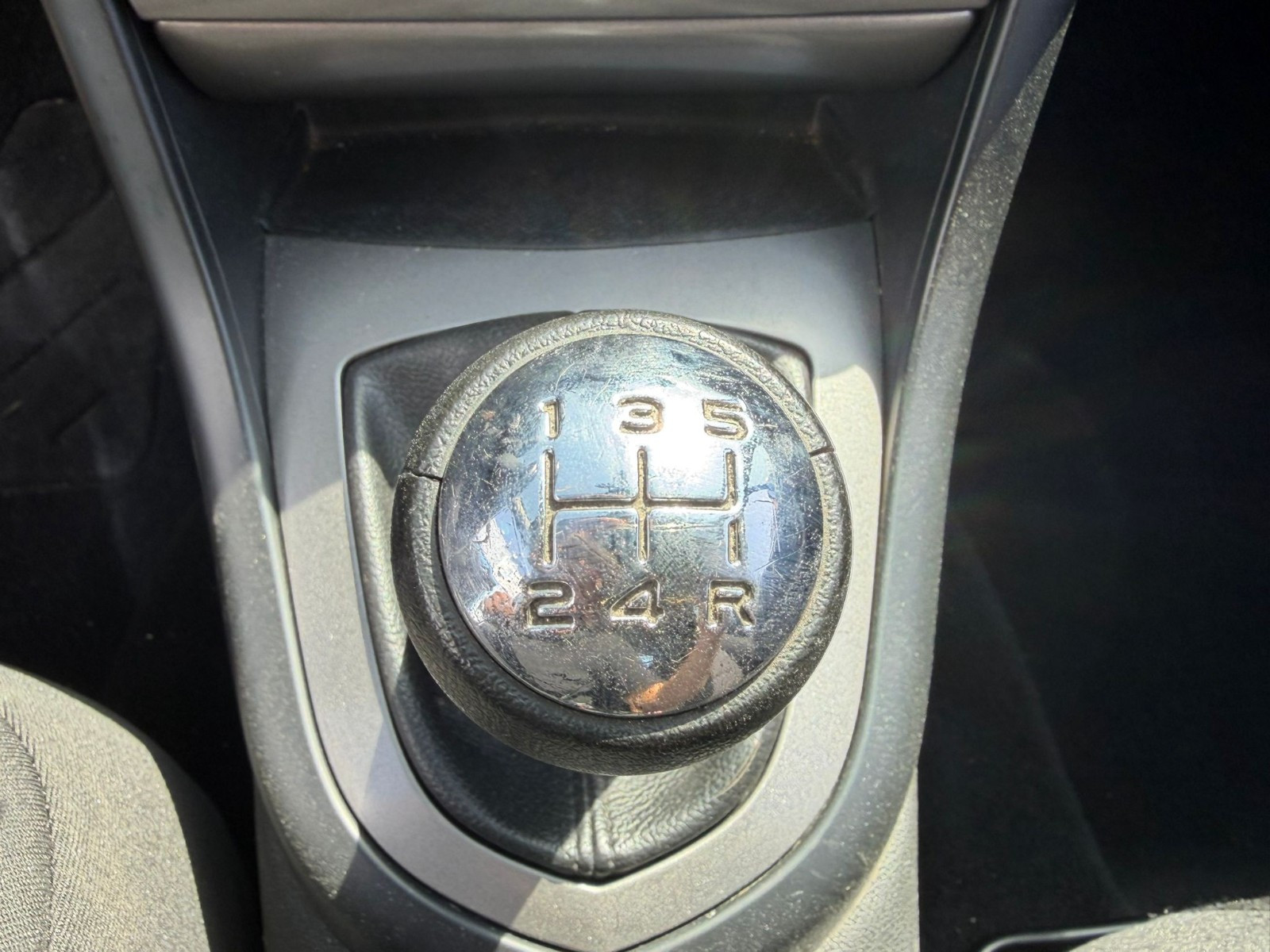 Peugeot 308 - vue 1