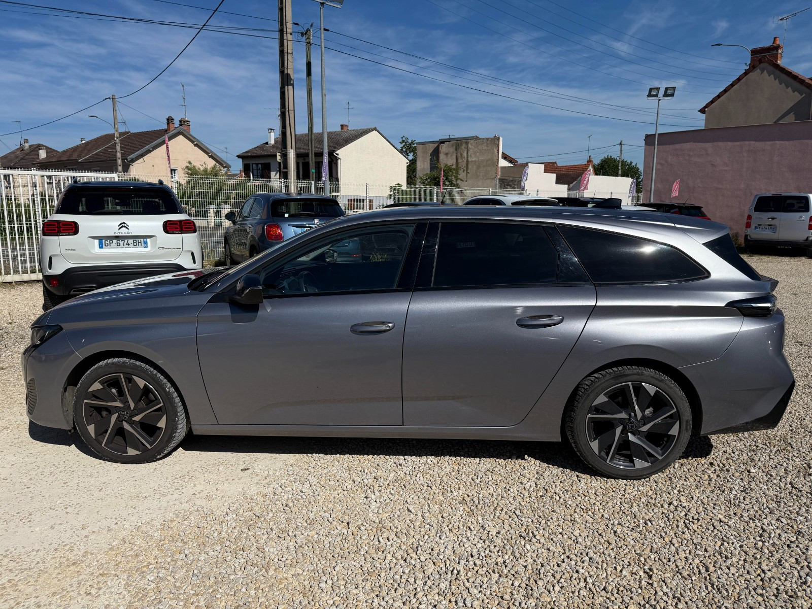 Peugeot 308 SW - vue 1
