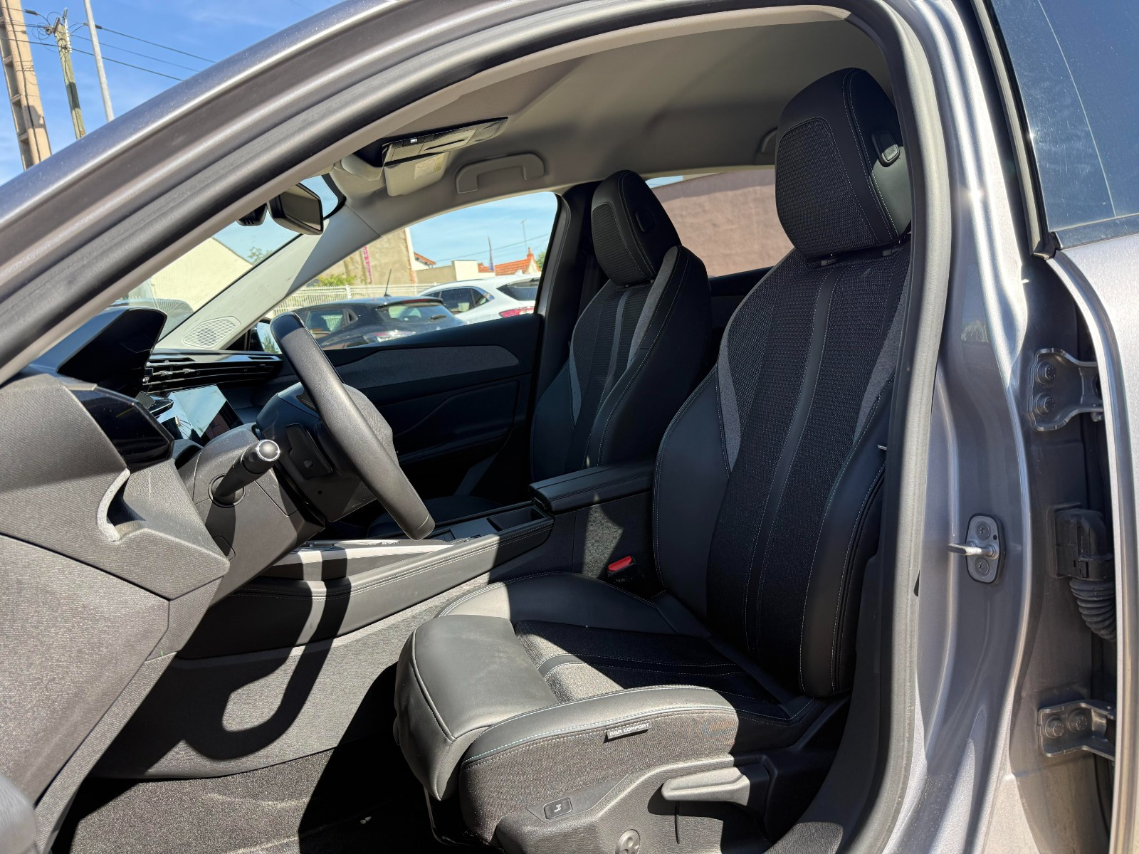 Peugeot 308 SW - vue 1