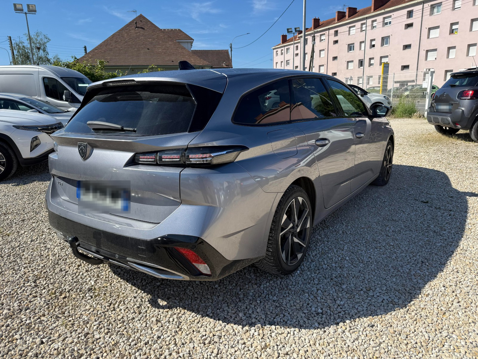 Peugeot 308 SW - vue 1