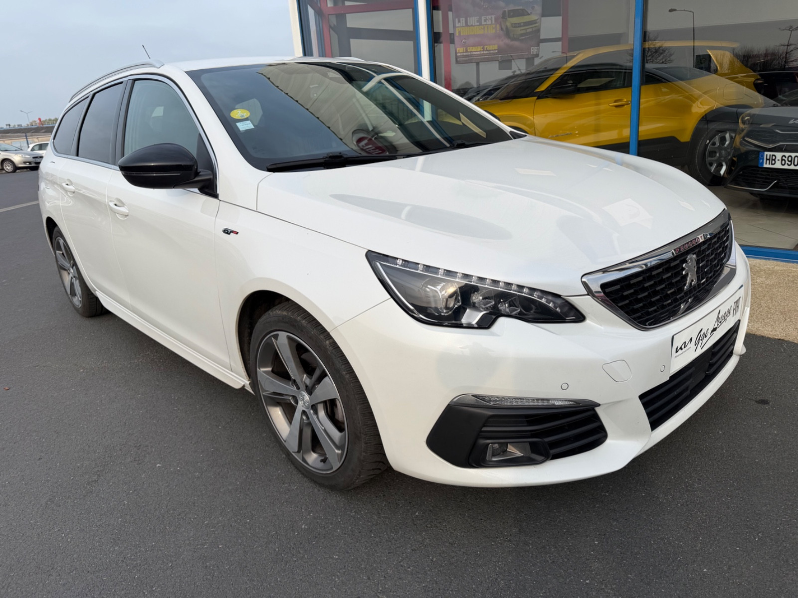 Peugeot 308 SW HDI 130 CH EAT8 GT