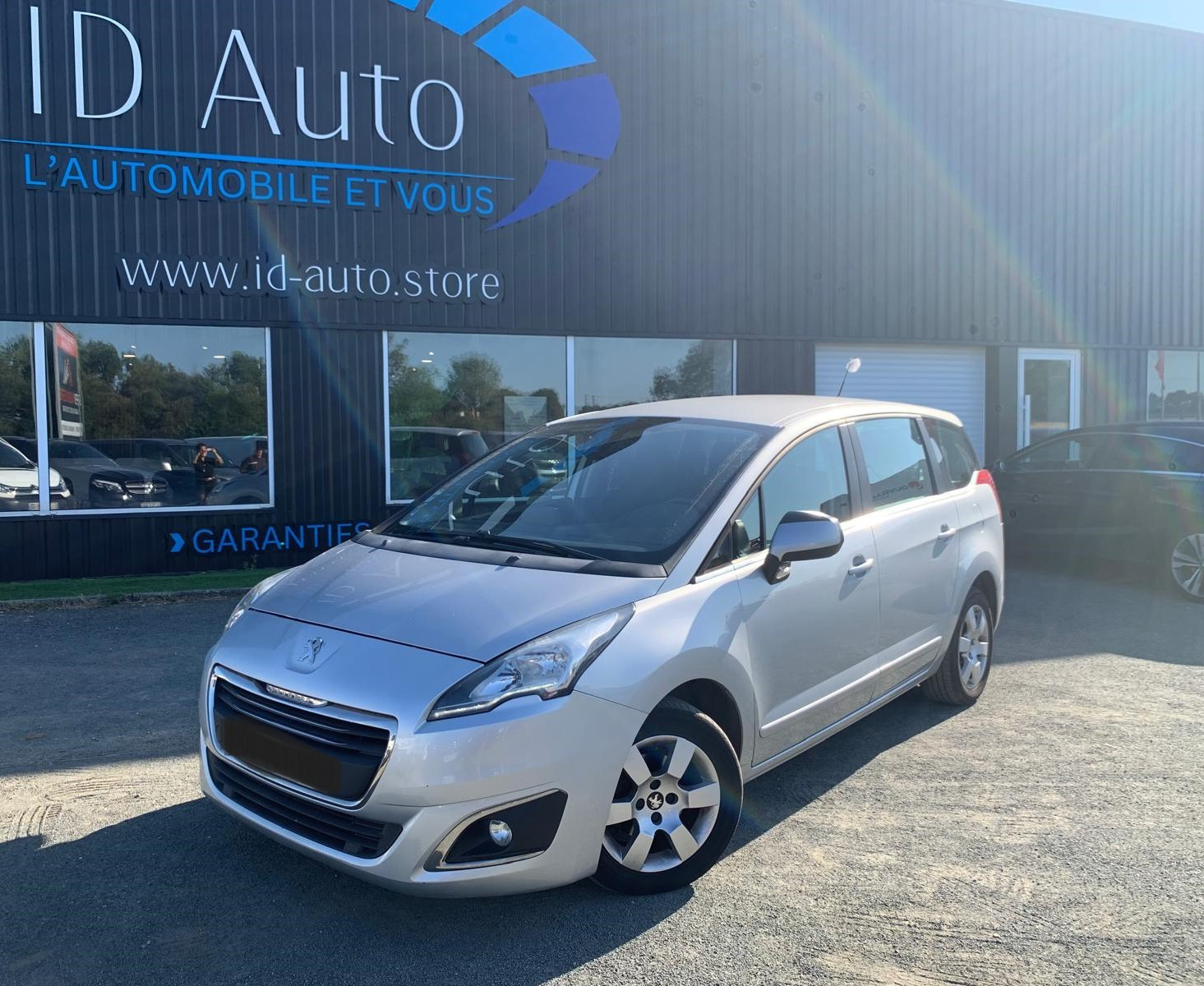 Peugeot 5008