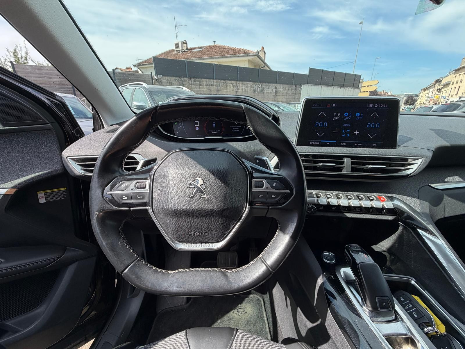 Peugeot 5008 - vue 1