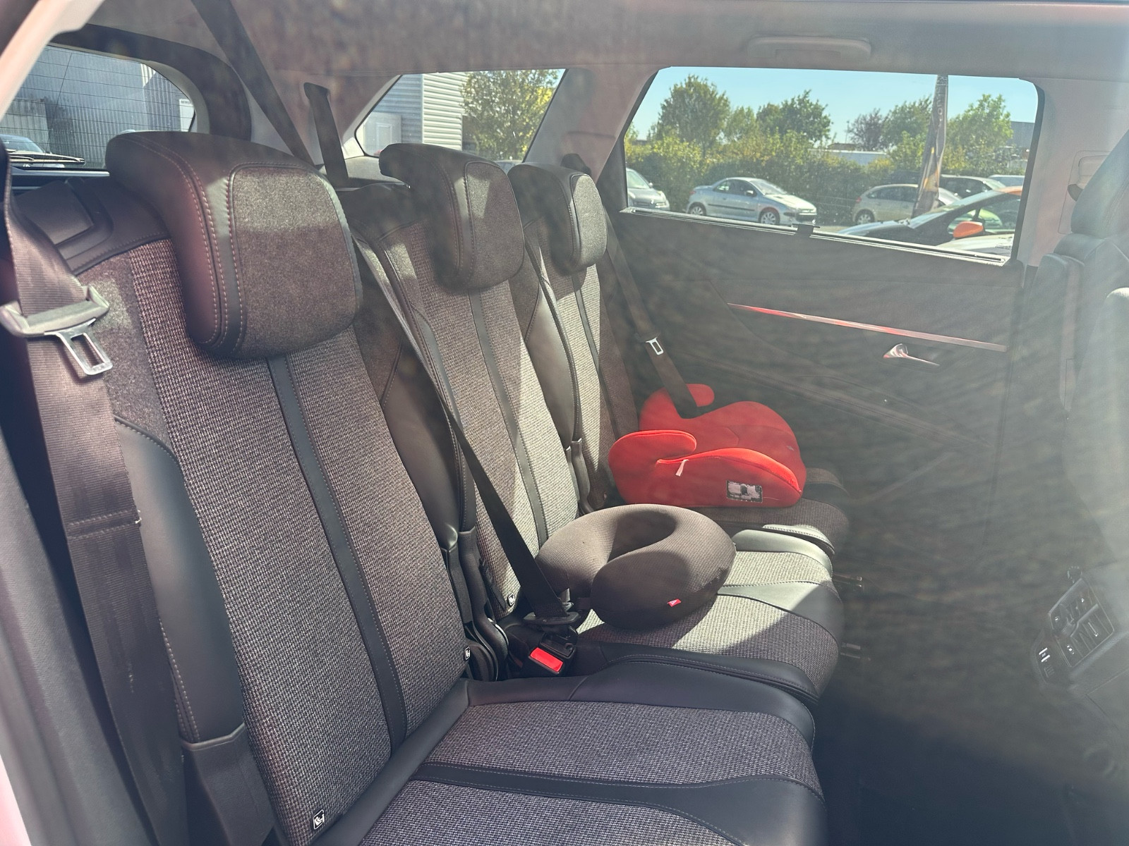 Peugeot 5008 1,6 Blue HDI 120 CH ALLURE BUSINESS – GARANTIE 12 MOIS — photo 33