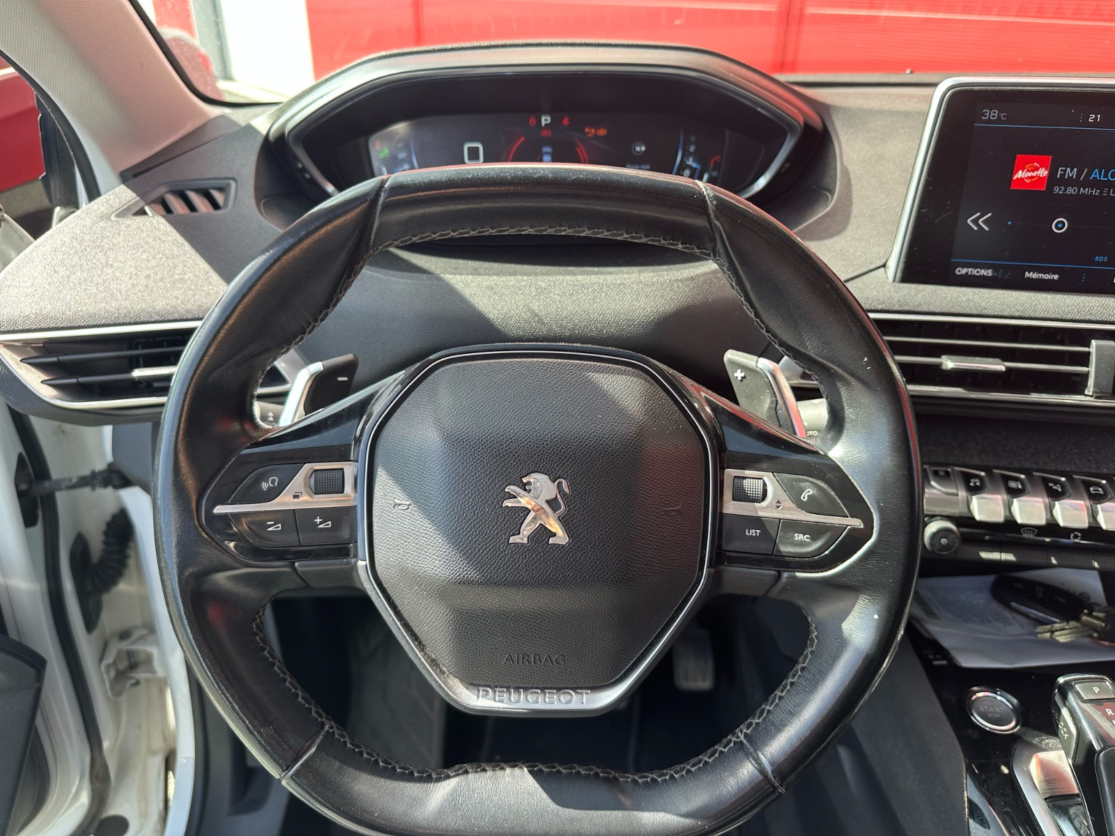 Peugeot 5008 1,6 Blue HDI 120 CH ALLURE BUSINESS – GARANTIE 12 MOIS — photo 19
