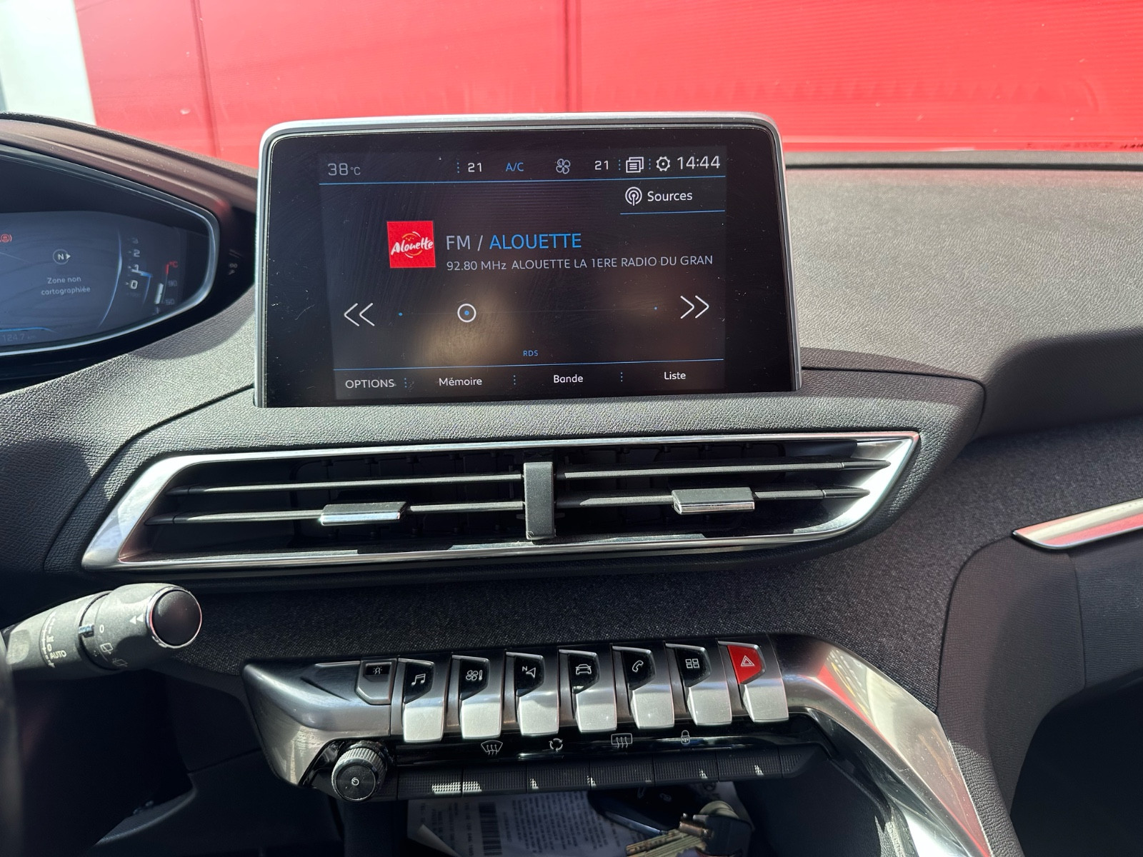 Peugeot 5008 1,6 Blue HDI 120 CH ALLURE BUSINESS – GARANTIE 12 MOIS — photo 25