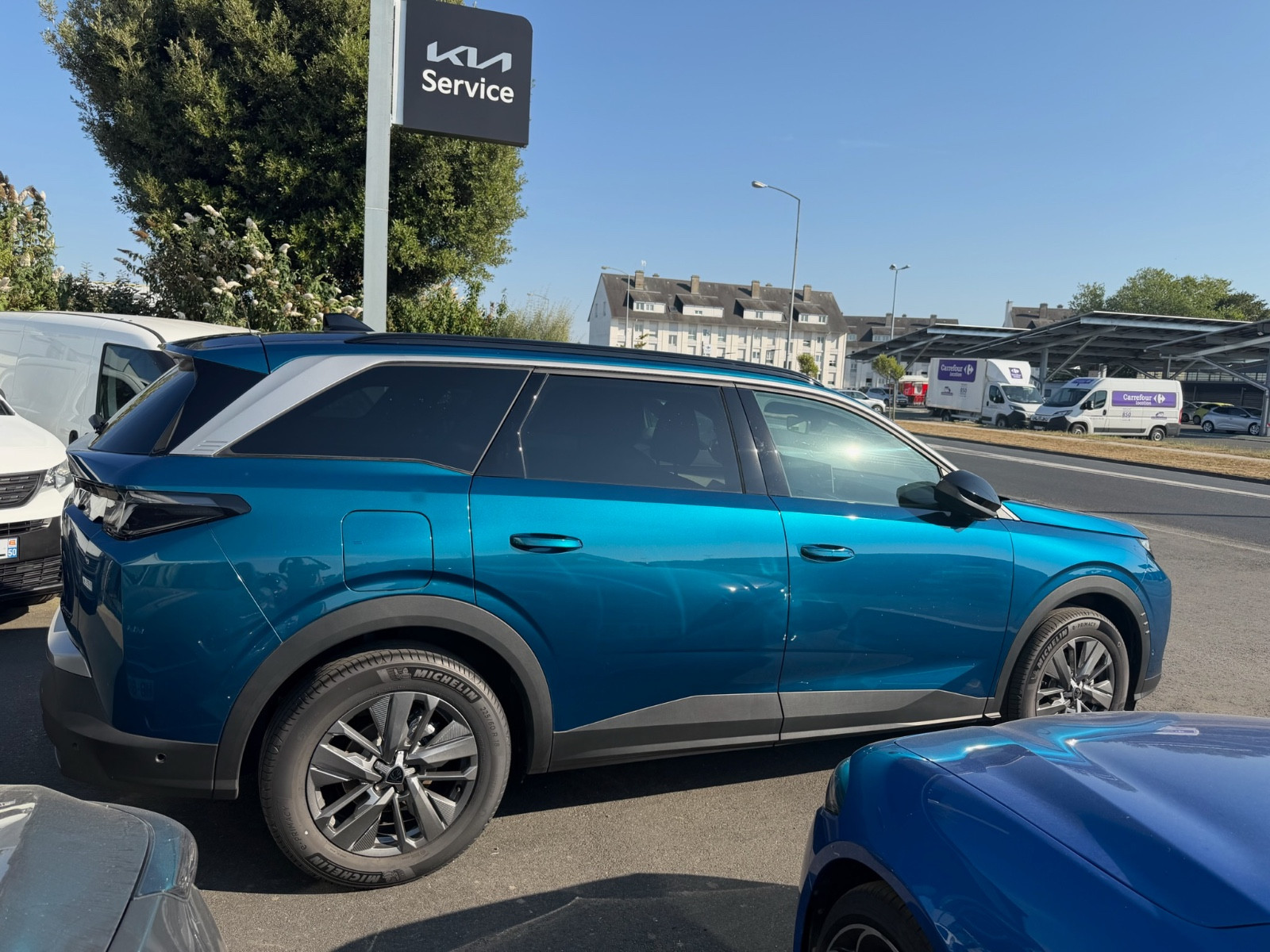 Peugeot 5008 - vue 1