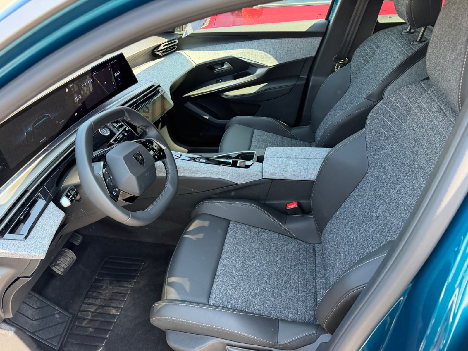Peugeot 5008 - vue 1