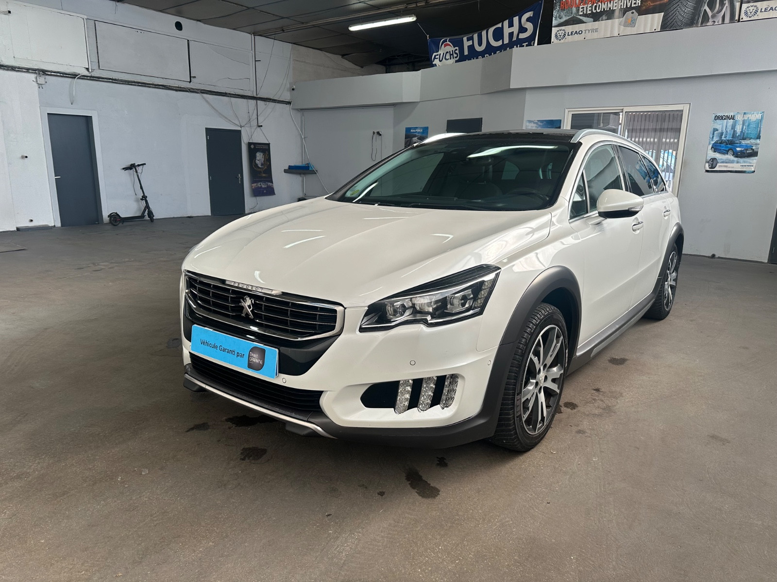 Peugeot 508 2.0 e-Hdi 163CH FAP ETG6 + électrique 37ch