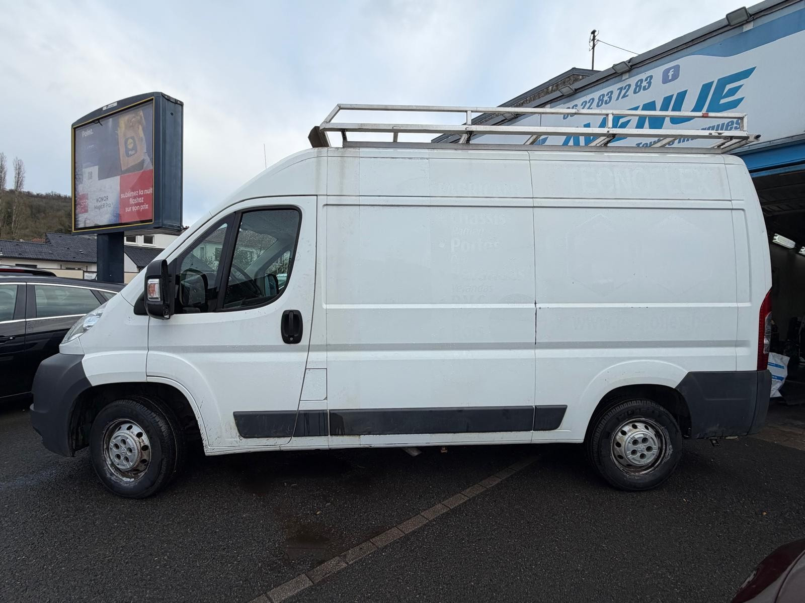 Peugeot Boxer  Combi empatt.3000mm - vue 1