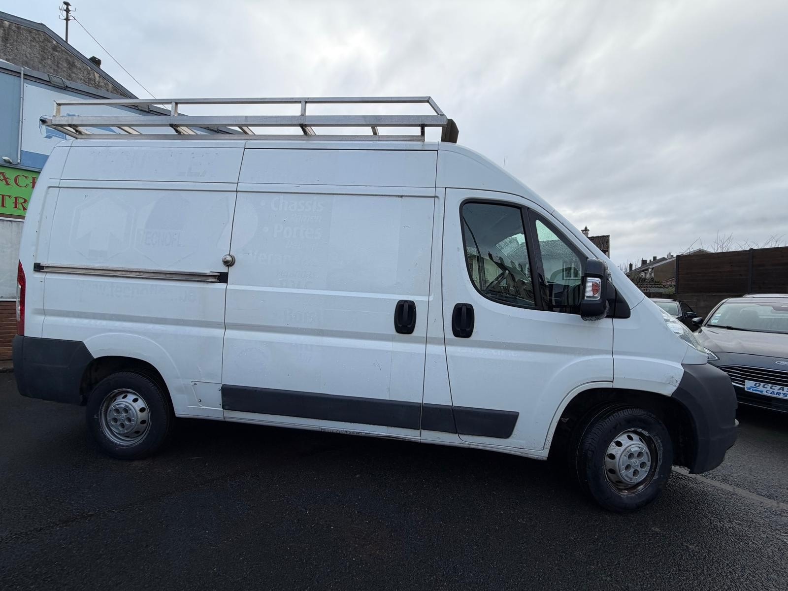 Peugeot Boxer  Combi empatt.3000mm - vue 1