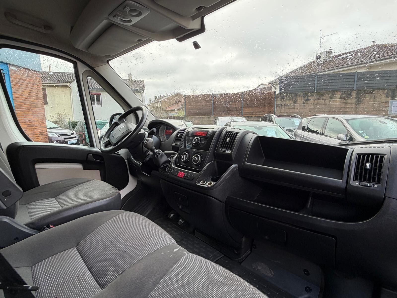 Peugeot Boxer  Combi empatt.3000mm - vue 1