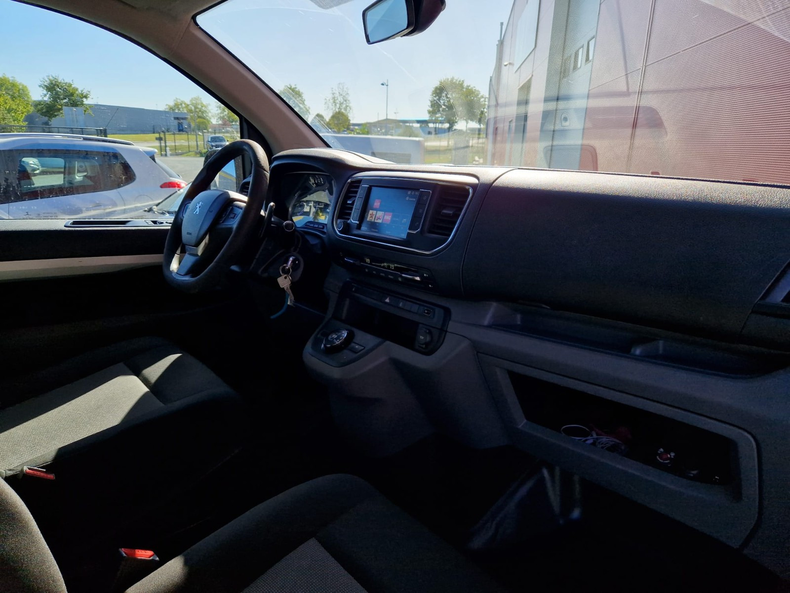 Peugeot EXPERT FOURGON III LONG 2.0 HDI EAT6 177CV – GARANTIE 12 MOIS — photo 18