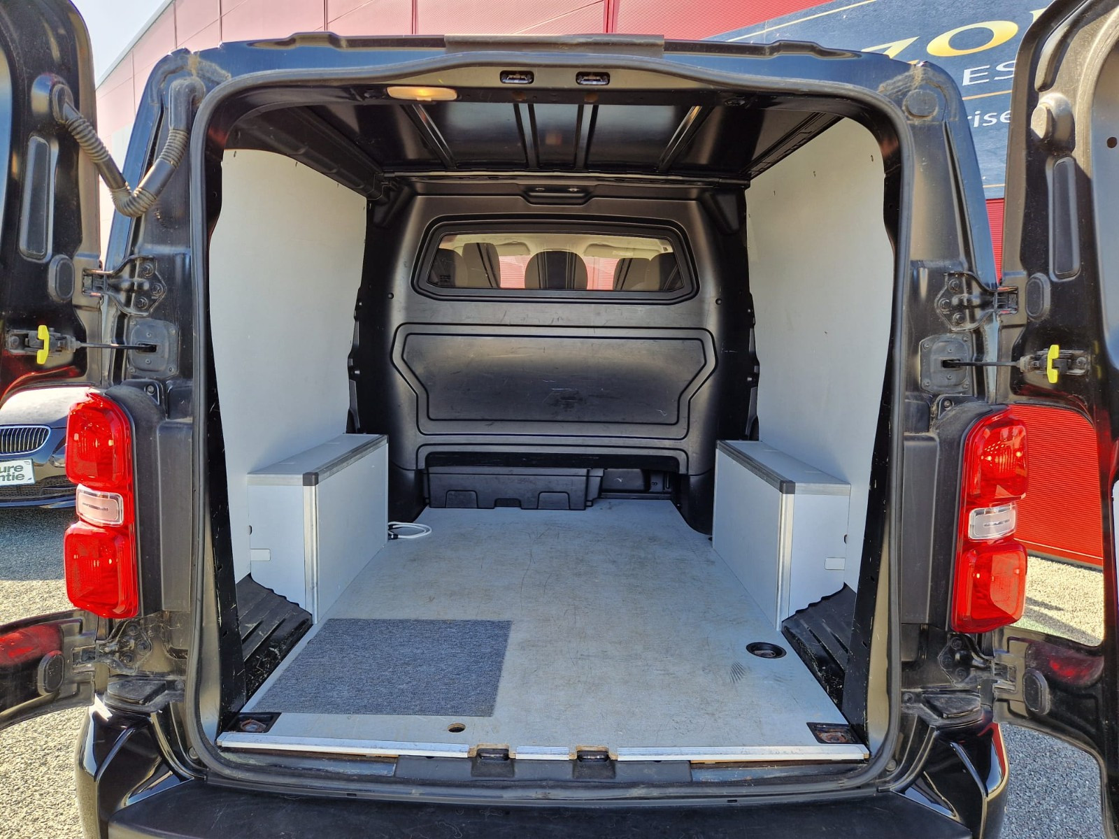 Peugeot EXPERT FOURGON III LONG 2.0 HDI EAT6 177CV – GARANTIE 12 MOIS — photo 43