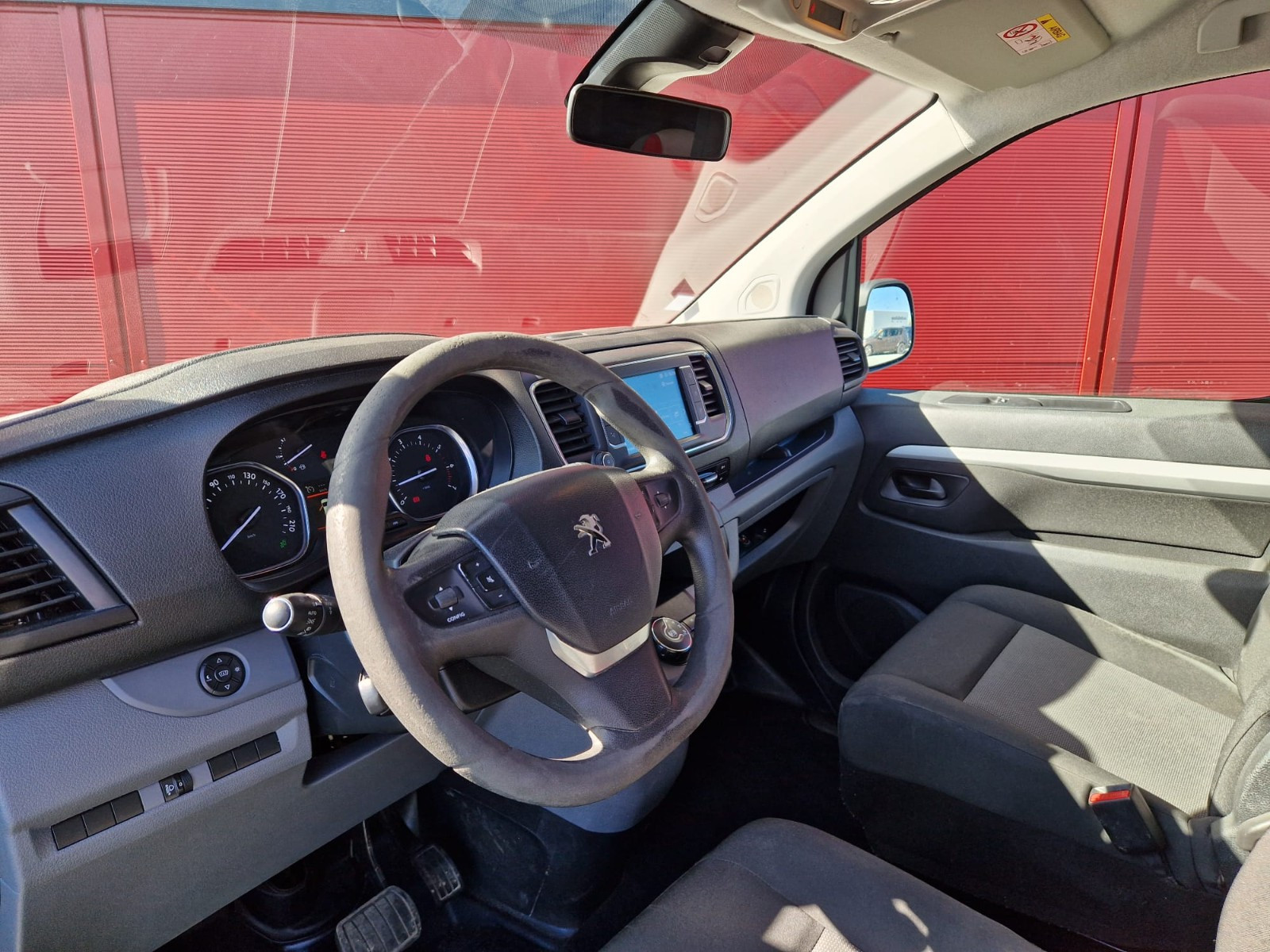Peugeot EXPERT FOURGON III LONG 2.0 HDI EAT6 177CV – GARANTIE 12 MOIS — photo 14