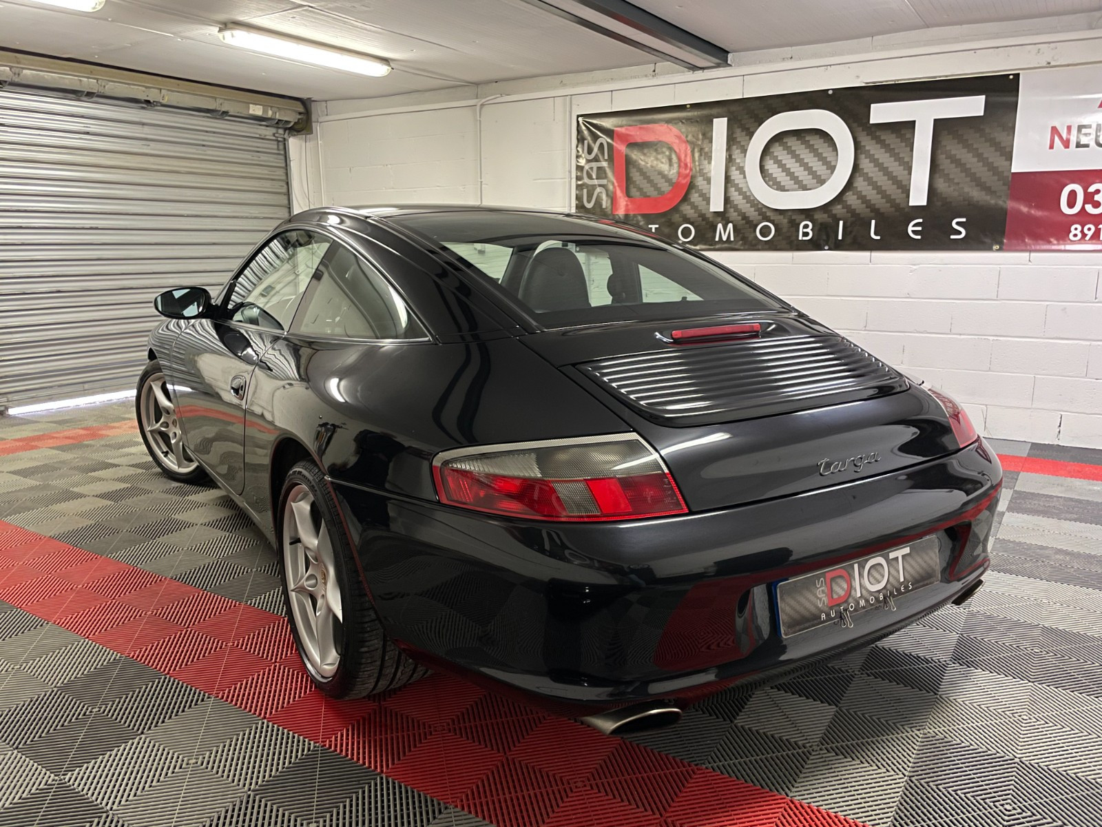 Porsche 911 - vue 1