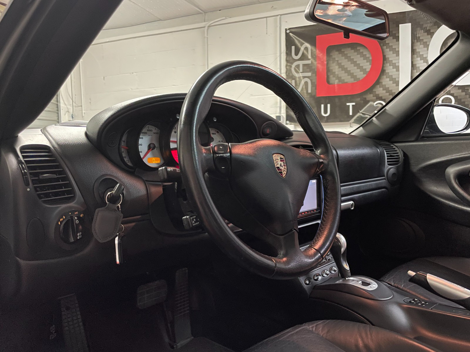 Porsche 911 - vue 1