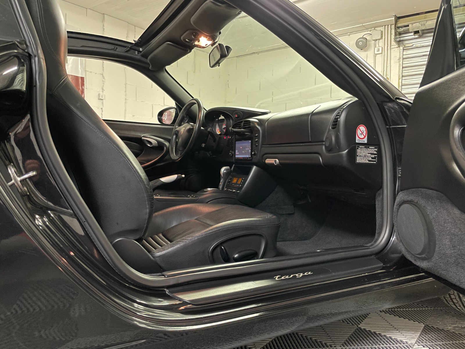 Porsche 911 - vue 1