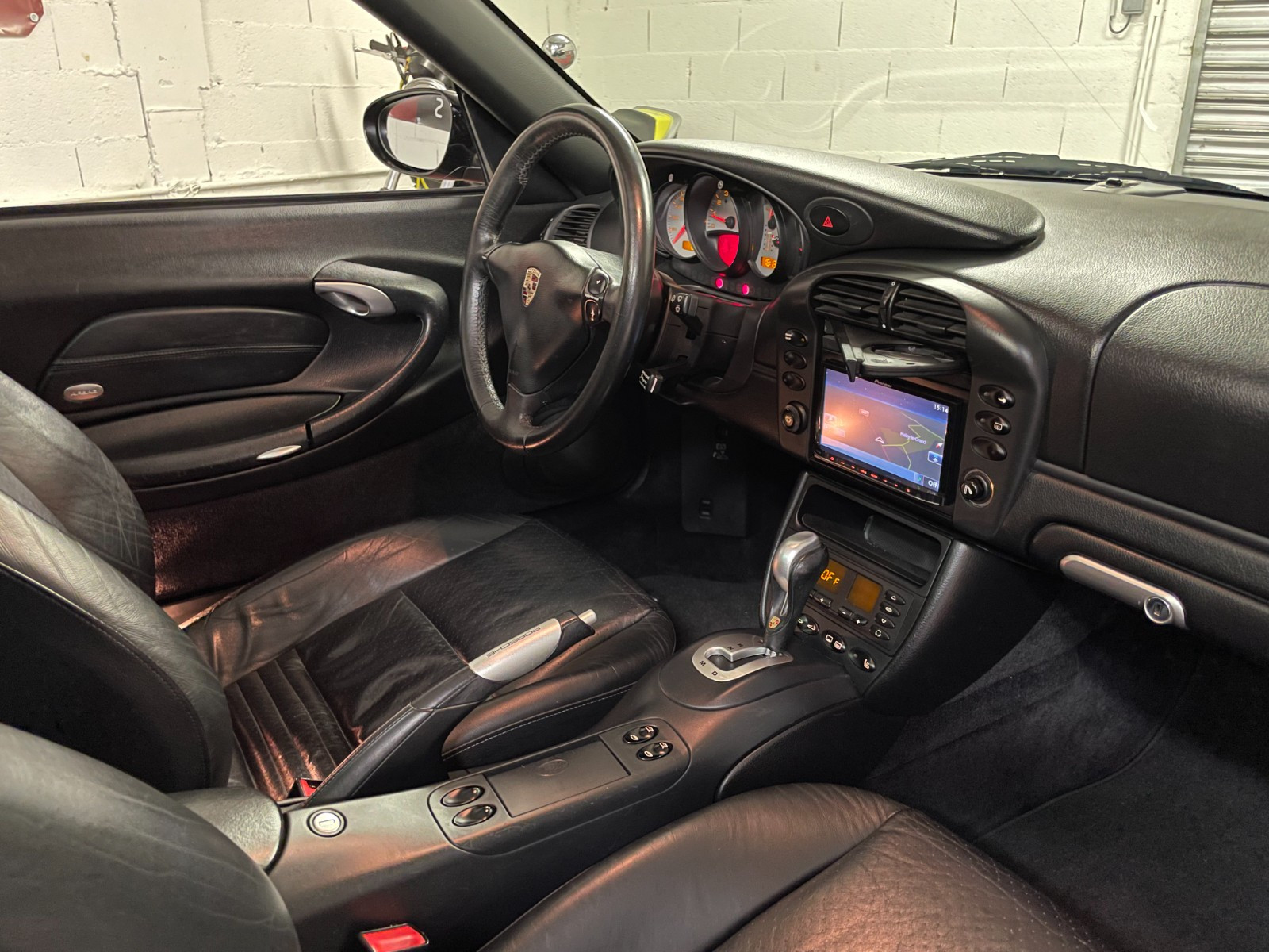 Porsche 911 - vue 1
