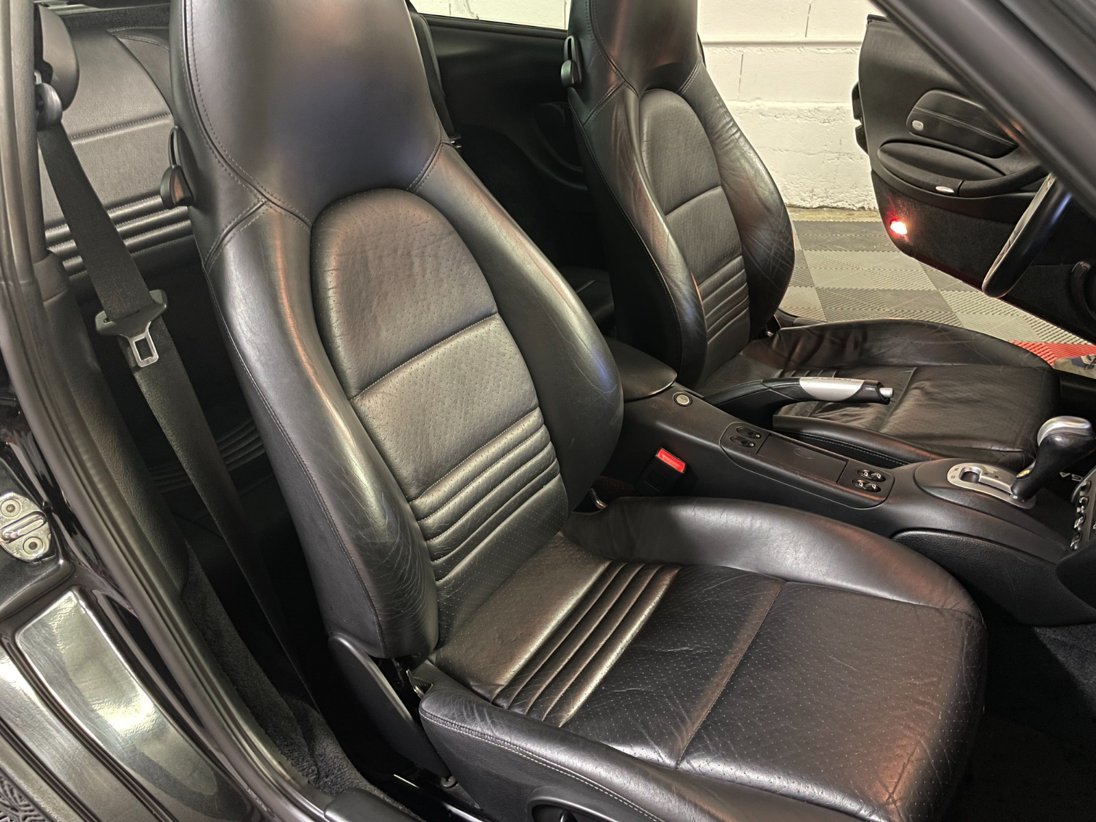 Porsche 911 - vue 1