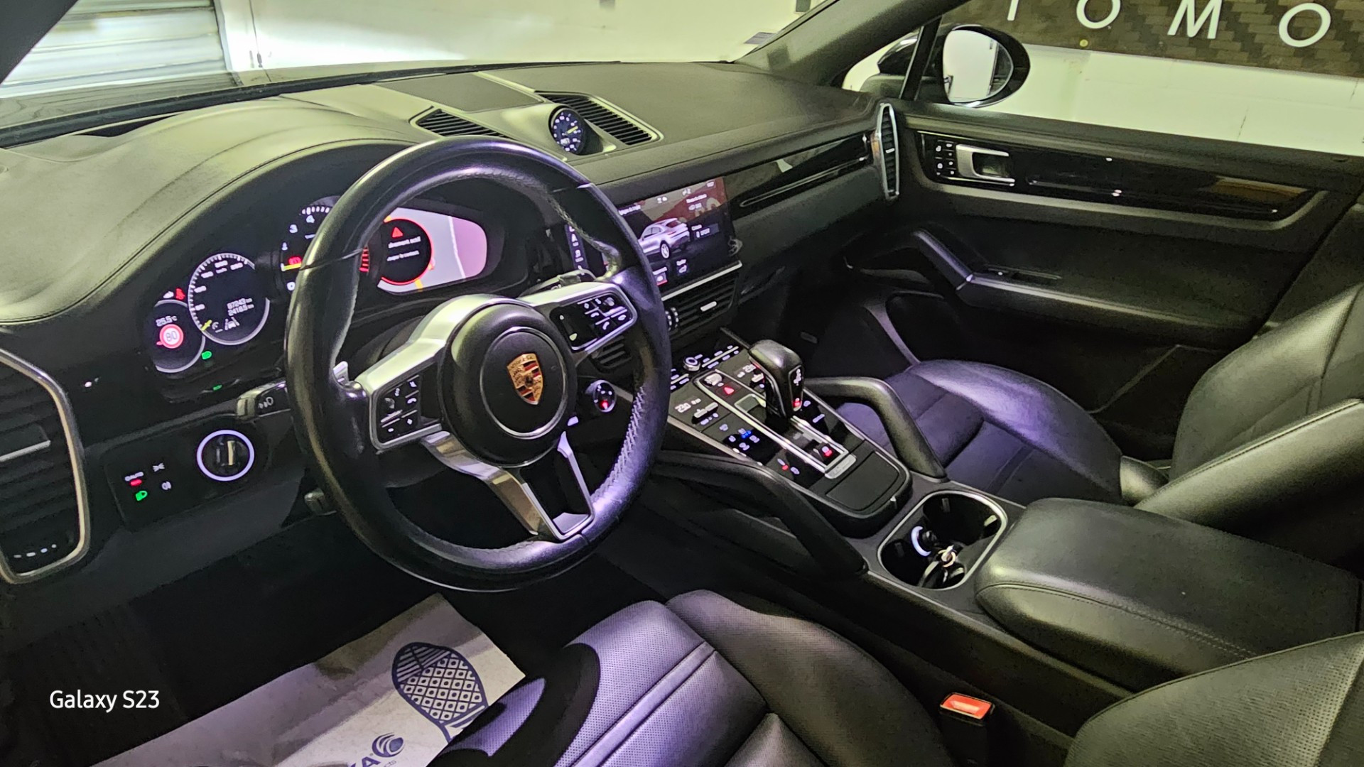 Porsche CAYENNE COUPE - vue 1