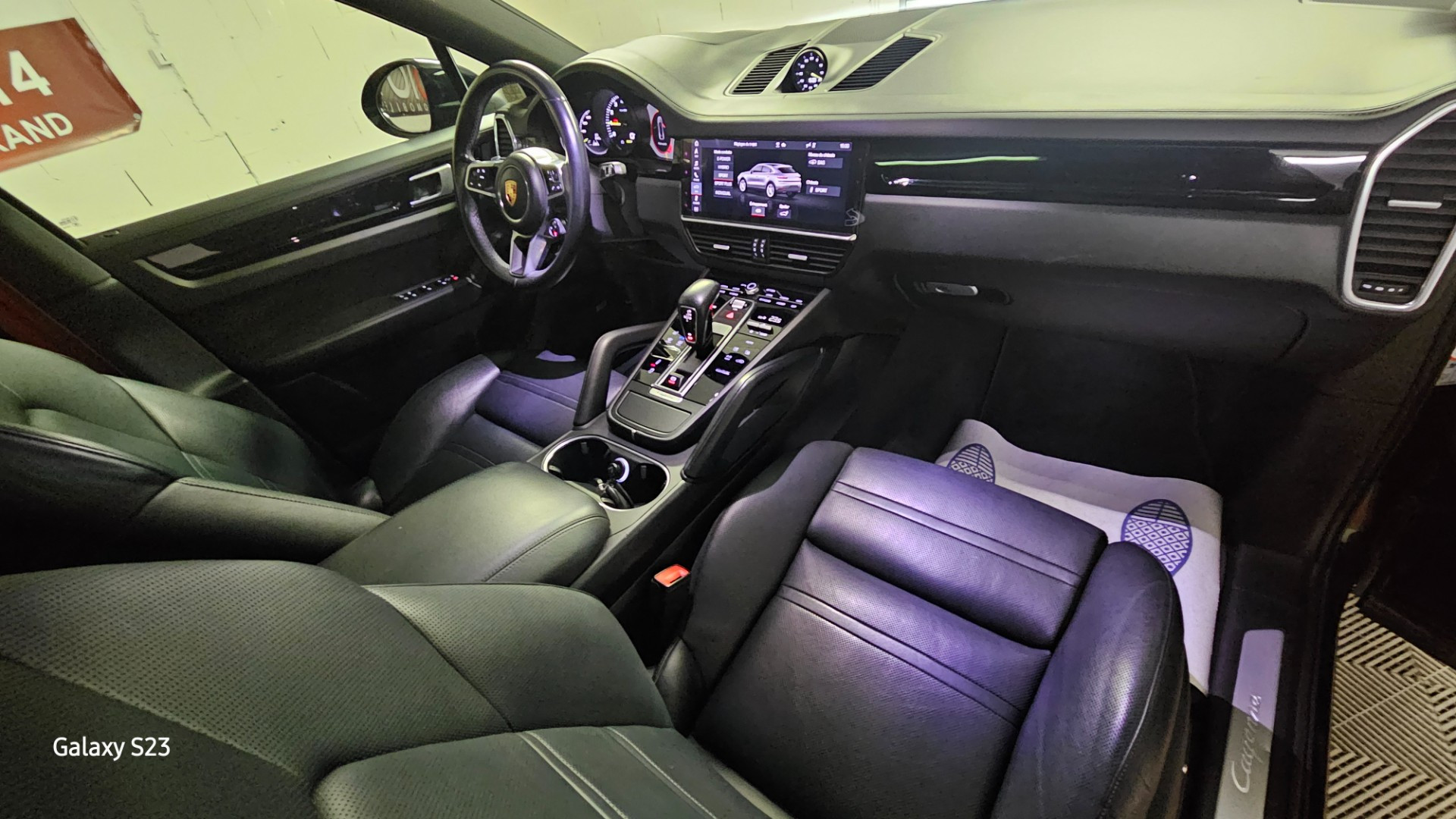 Porsche CAYENNE COUPE - vue 1