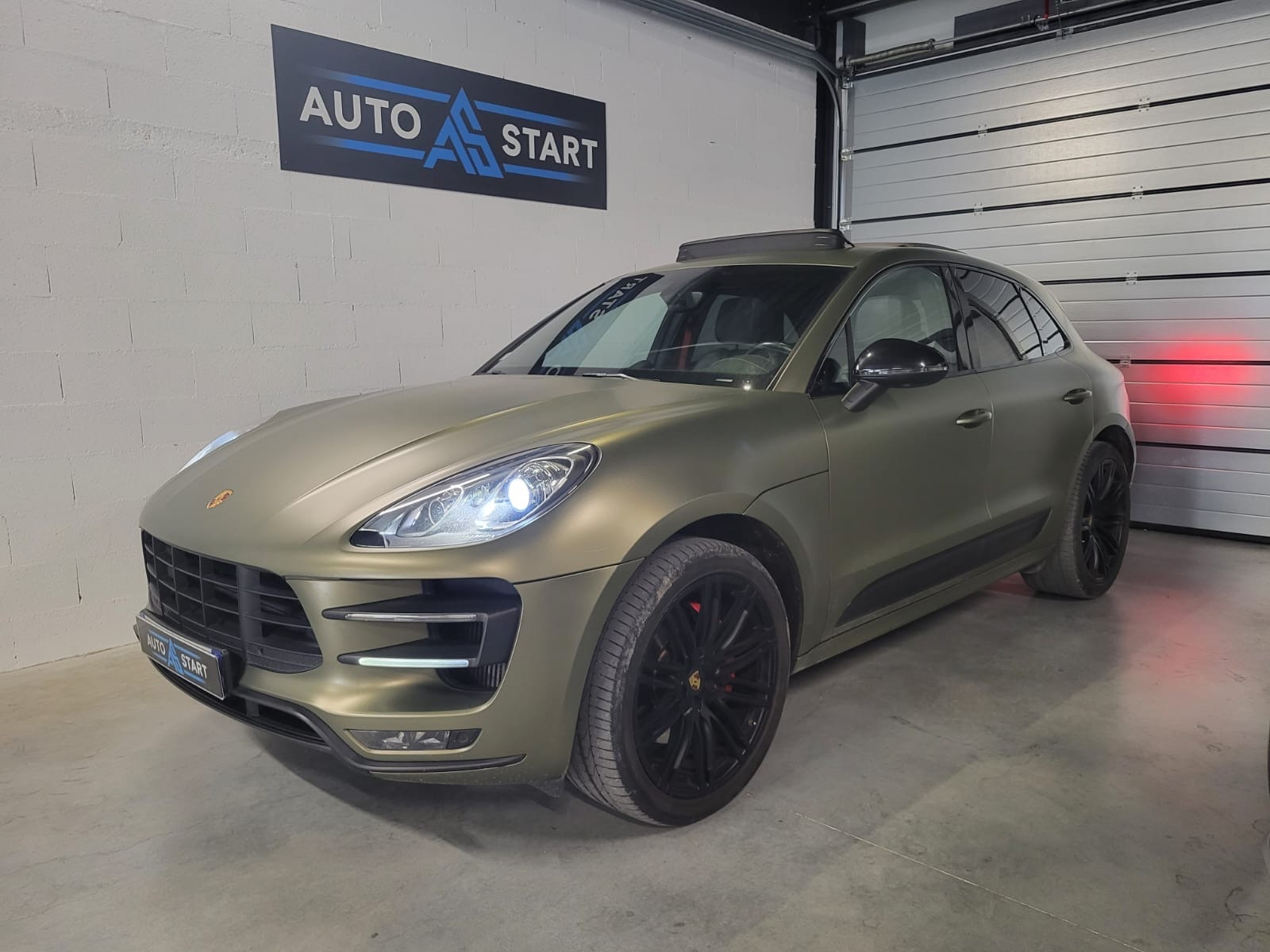 Porsche Macan Turbo PDK