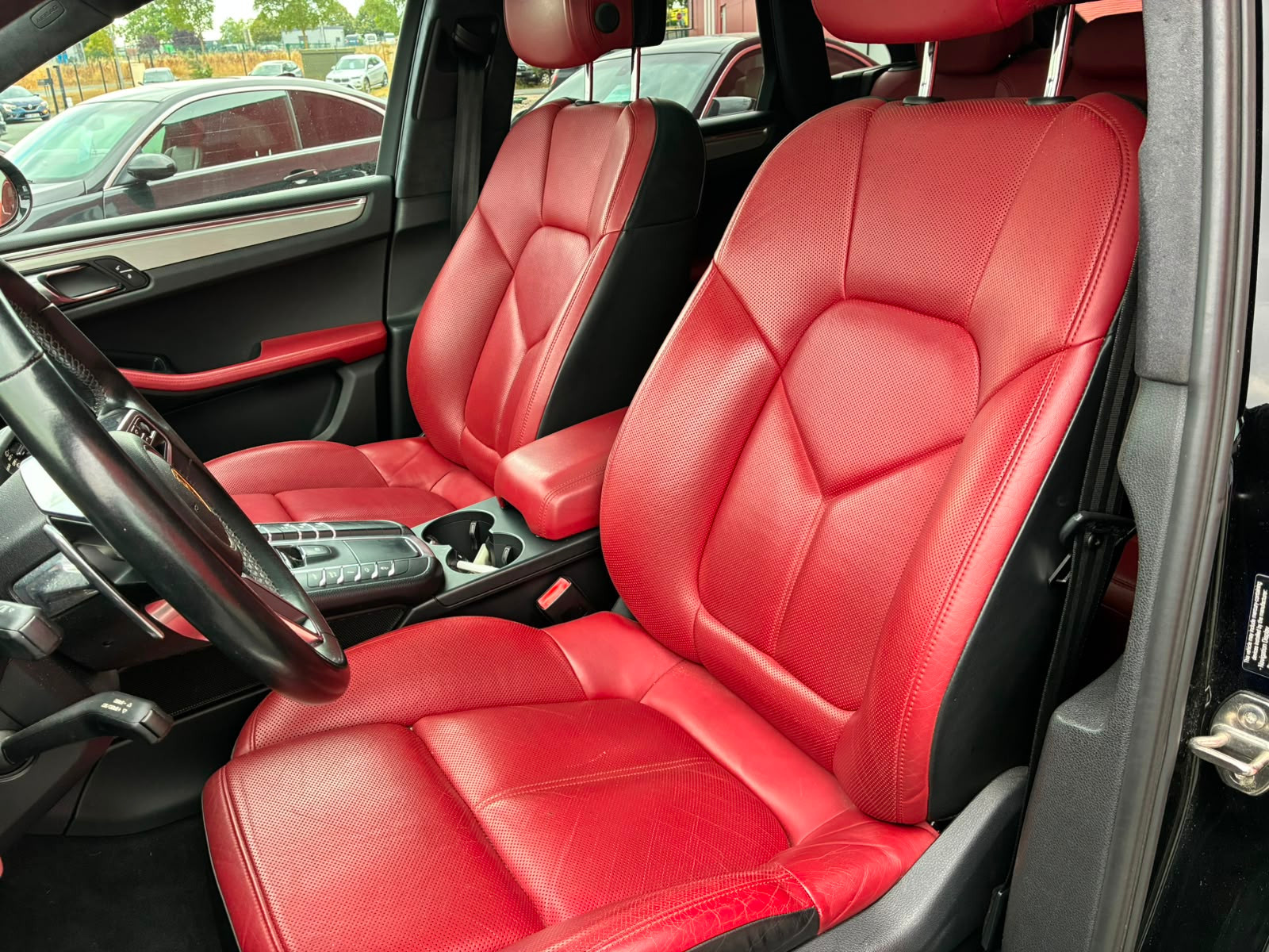 Porsche Macan Turbo PDK 3.6i V6 PACK CHRONO- GARANTIE 12 MOIS — photo 13
