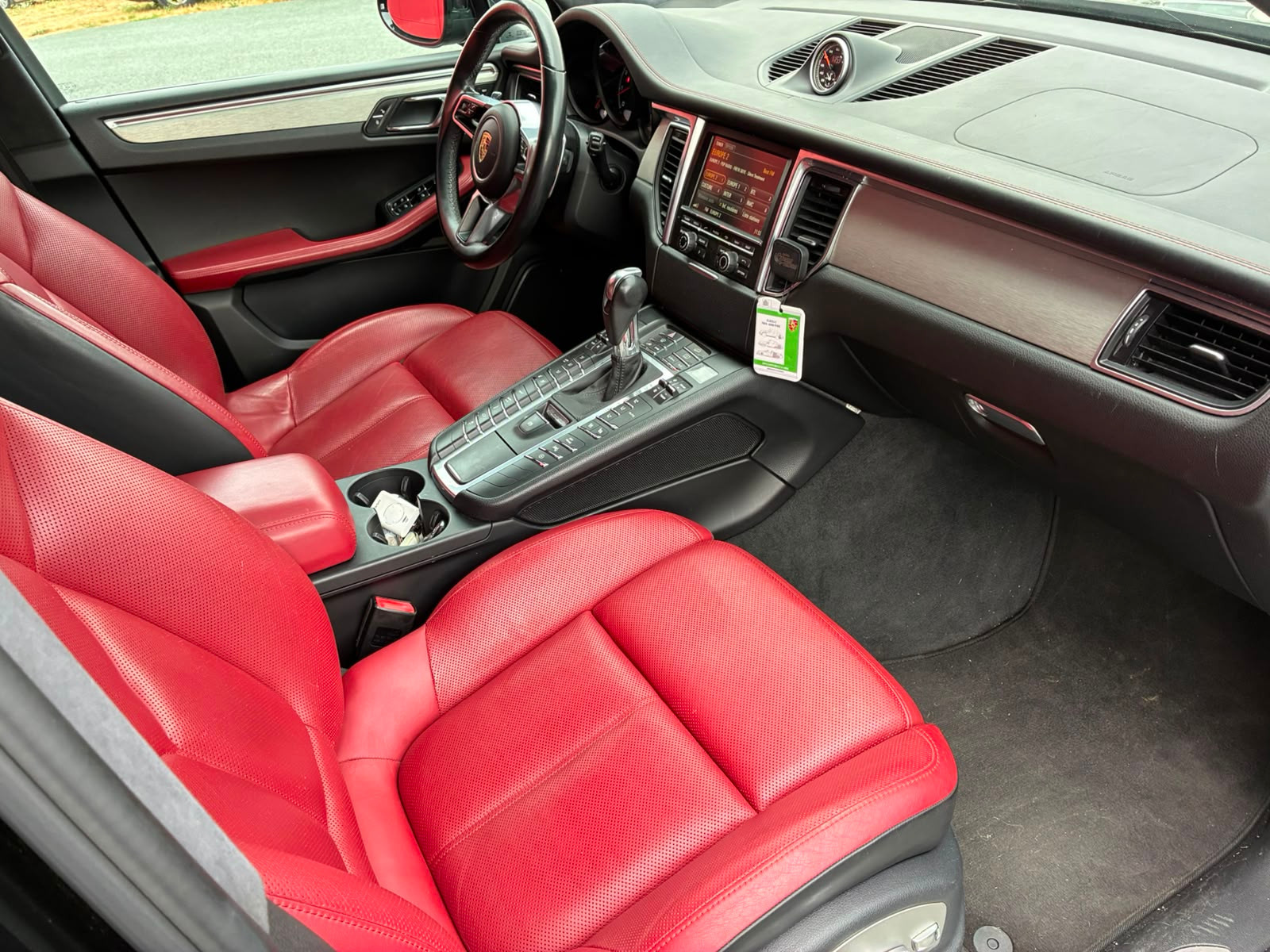 Porsche Macan Turbo PDK 3.6i V6 PACK CHRONO- GARANTIE 12 MOIS — photo 16