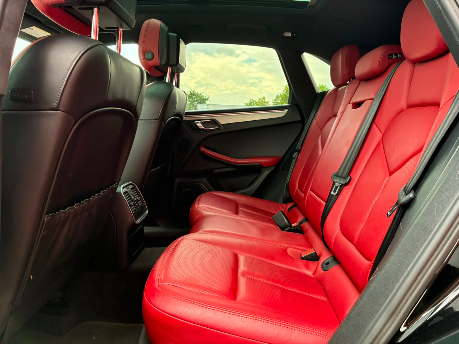 Porsche Macan Turbo PDK 3.6i V6 PACK CHRONO- GARANTIE 12 MOIS — photo 18