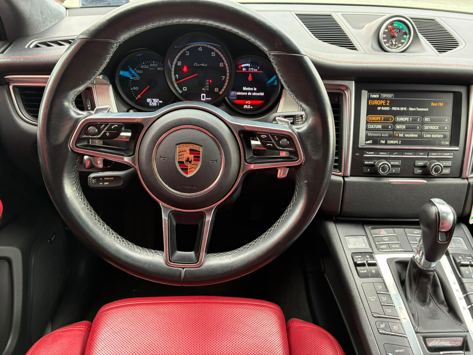 Porsche Macan Turbo PDK 3.6i V6 PACK CHRONO- GARANTIE 12 MOIS — photo 24