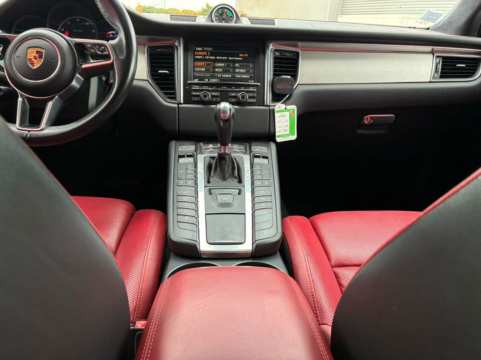 Porsche Macan Turbo PDK 3.6i V6 PACK CHRONO- GARANTIE 12 MOIS — photo 29