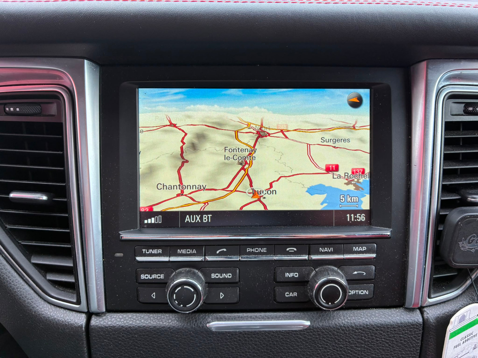 Porsche Macan Turbo PDK 3.6i V6 PACK CHRONO- GARANTIE 12 MOIS — photo 32