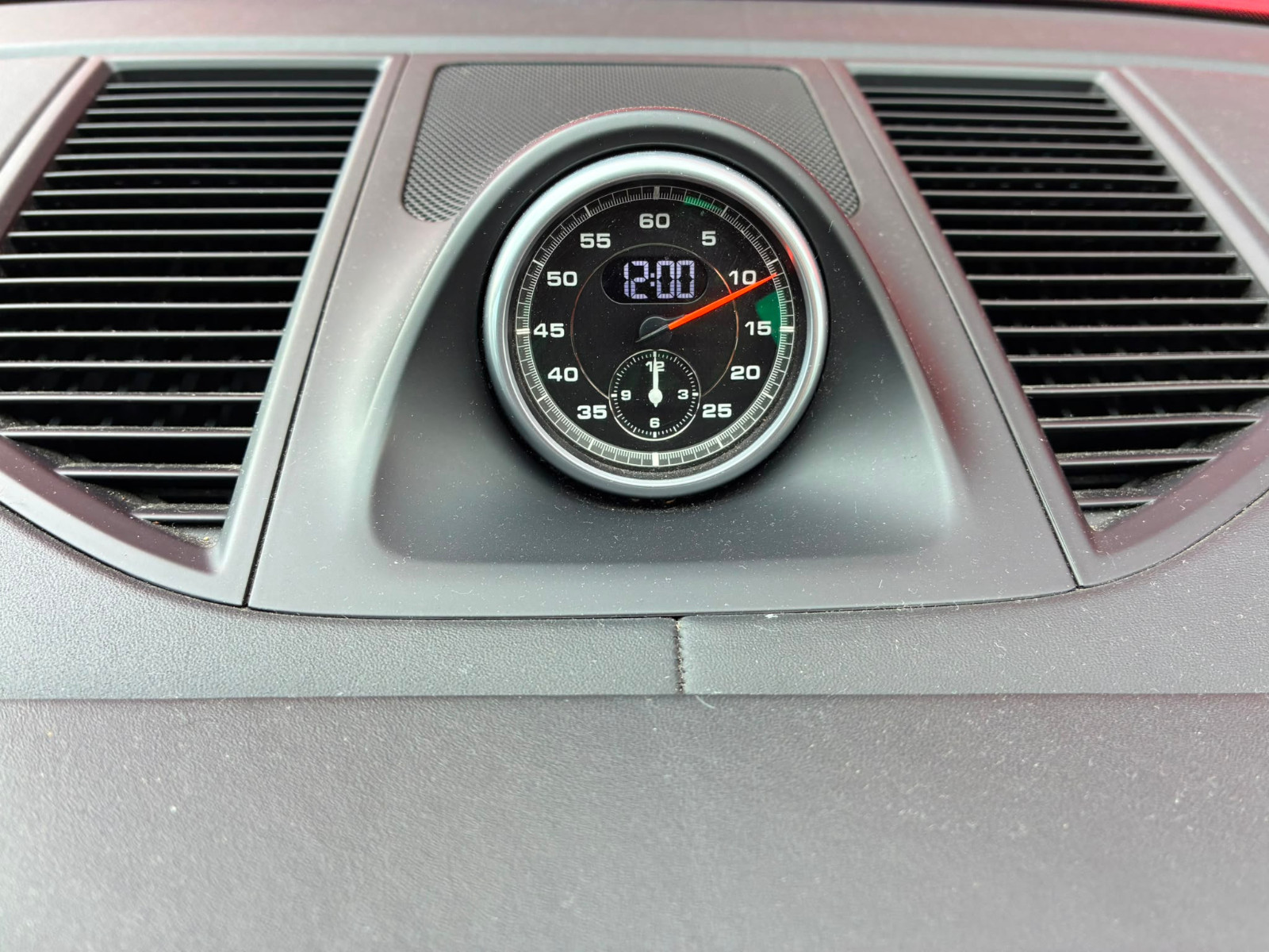 Porsche Macan Turbo PDK 3.6i V6 PACK CHRONO- GARANTIE 12 MOIS — photo 36