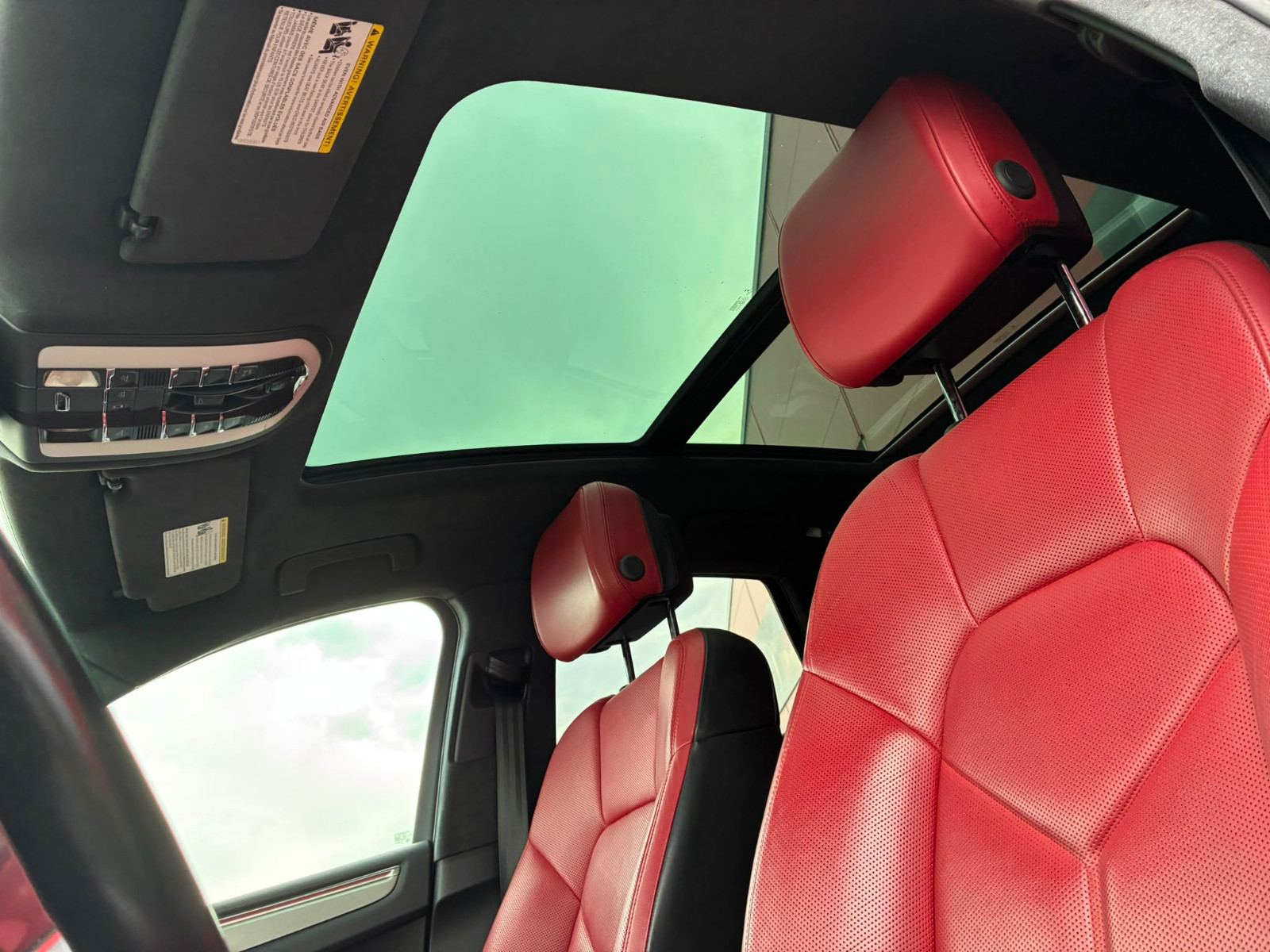 Porsche Macan Turbo PDK 3.6i V6 PACK CHRONO- GARANTIE 12 MOIS — photo 44