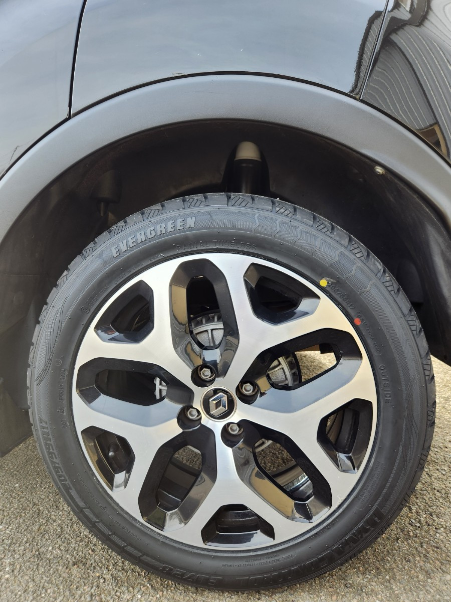 Renault CAPTUR - vue 1