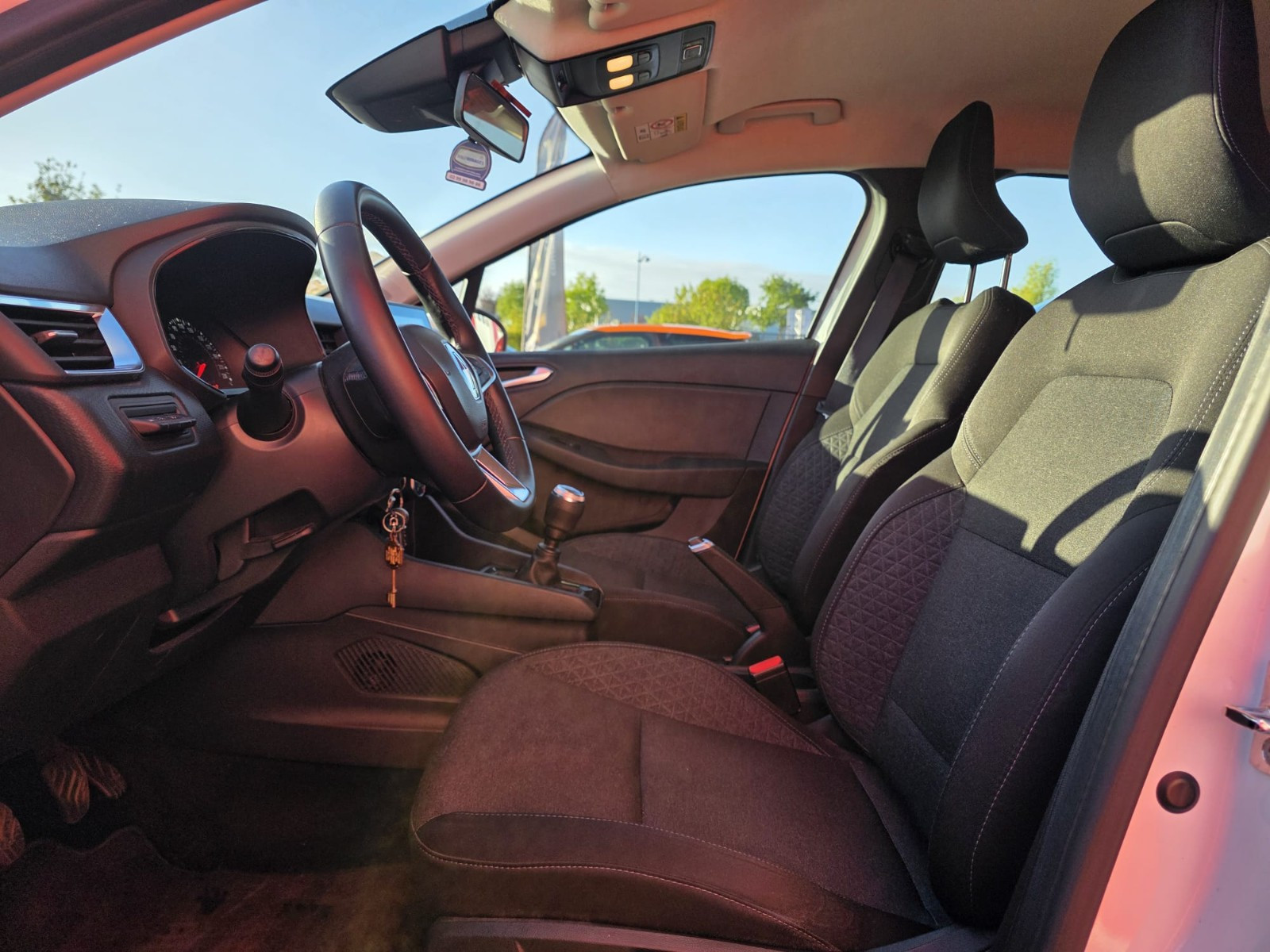 Renault Clio V 1.0 TCe 90ch Business – GARANTIE 12 MOIS- — photo 9