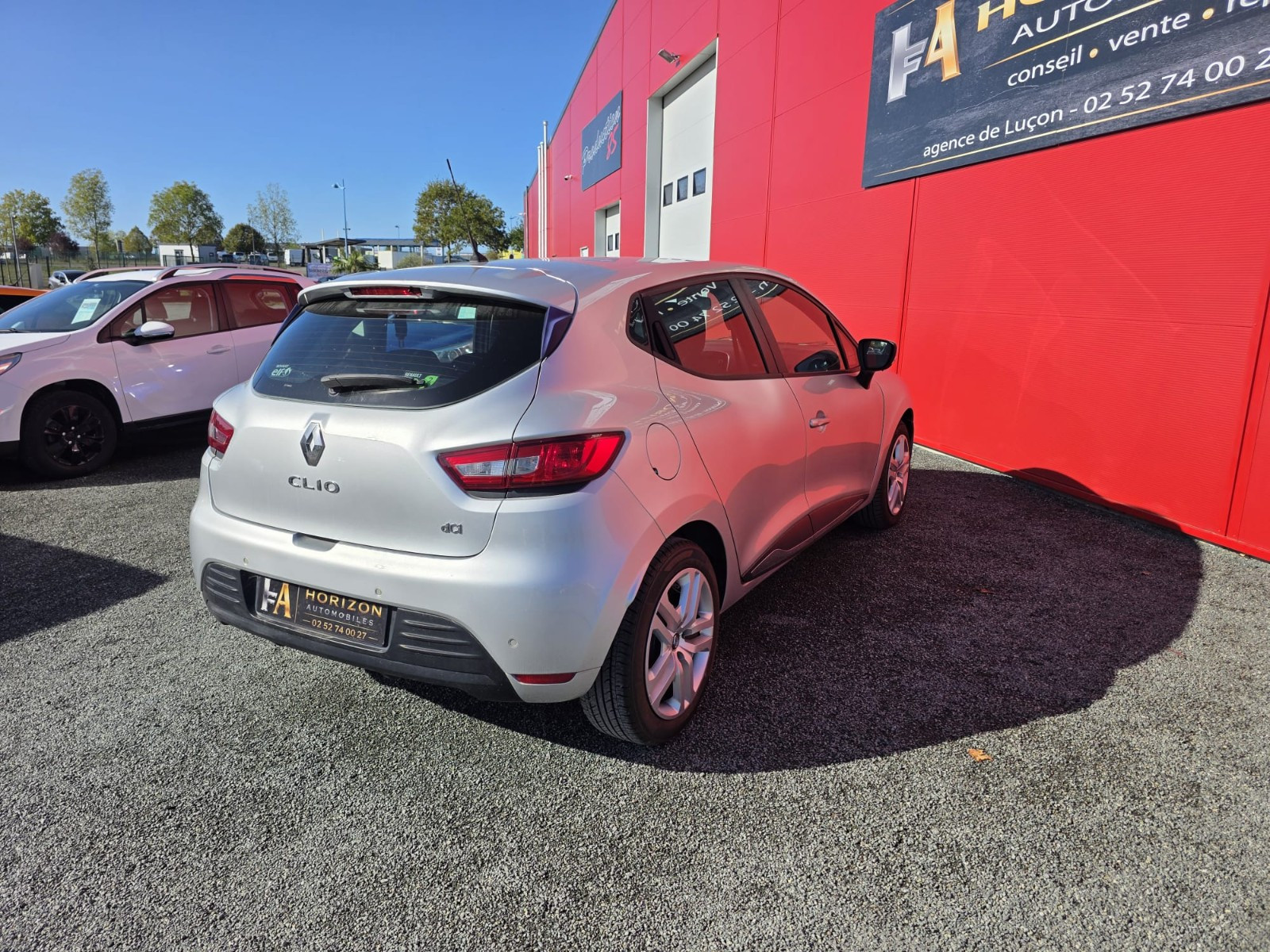 Renault Clio IV 1.5 dCi 90ch energy Zen 5p -Garantie 12 mois- — photo 7