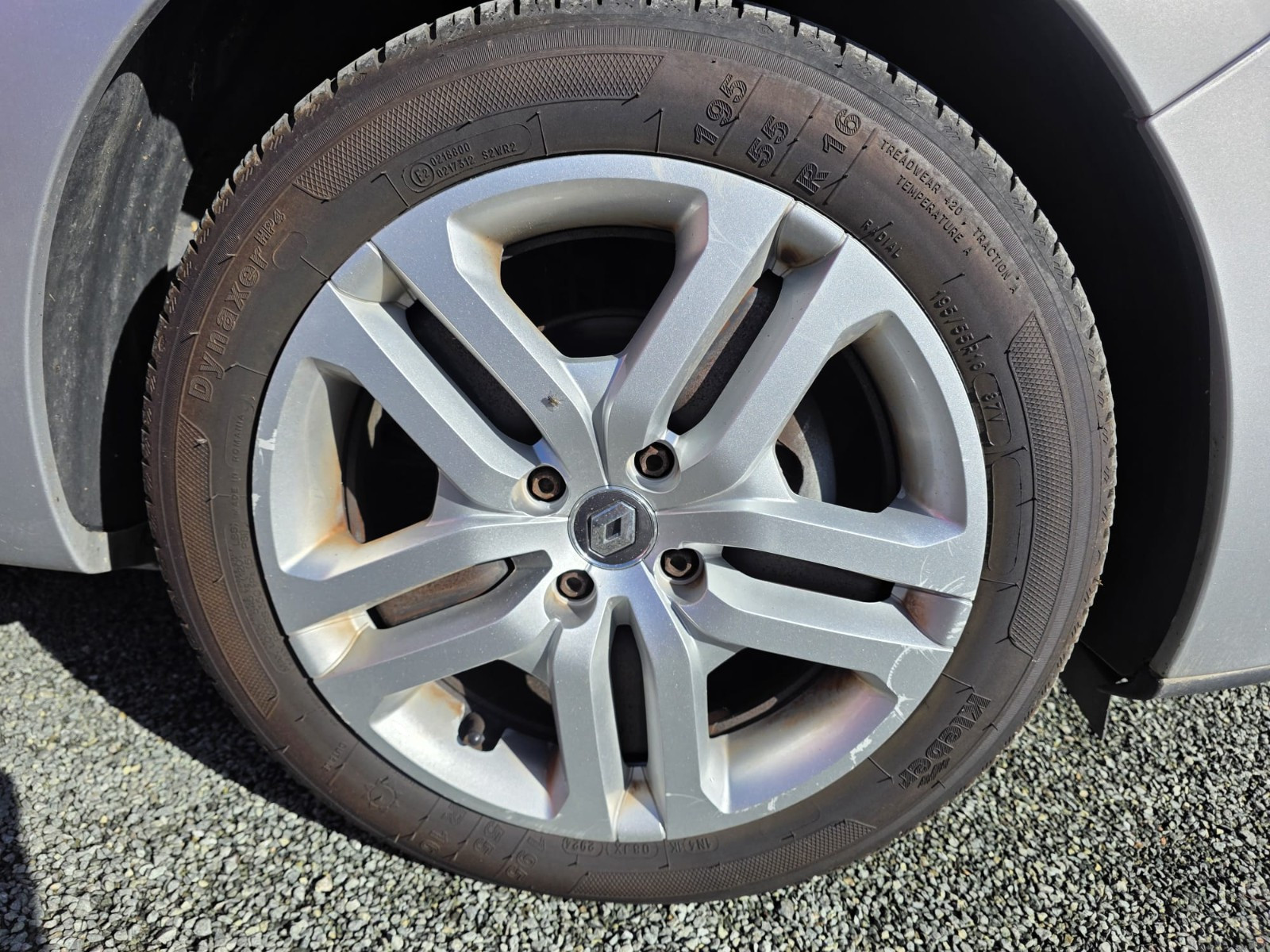 Renault Clio IV 1.5 dCi 90ch energy Zen 5p -Garantie 12 mois- — photo 32