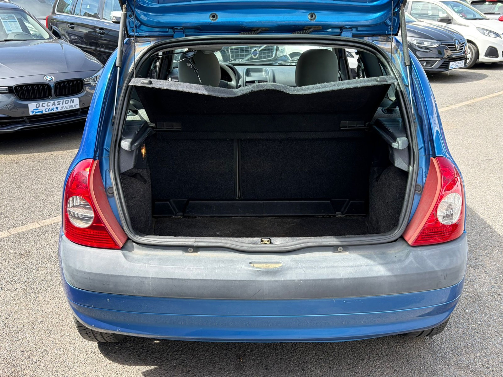 Renault Clio II Ph. 2 - vue 1