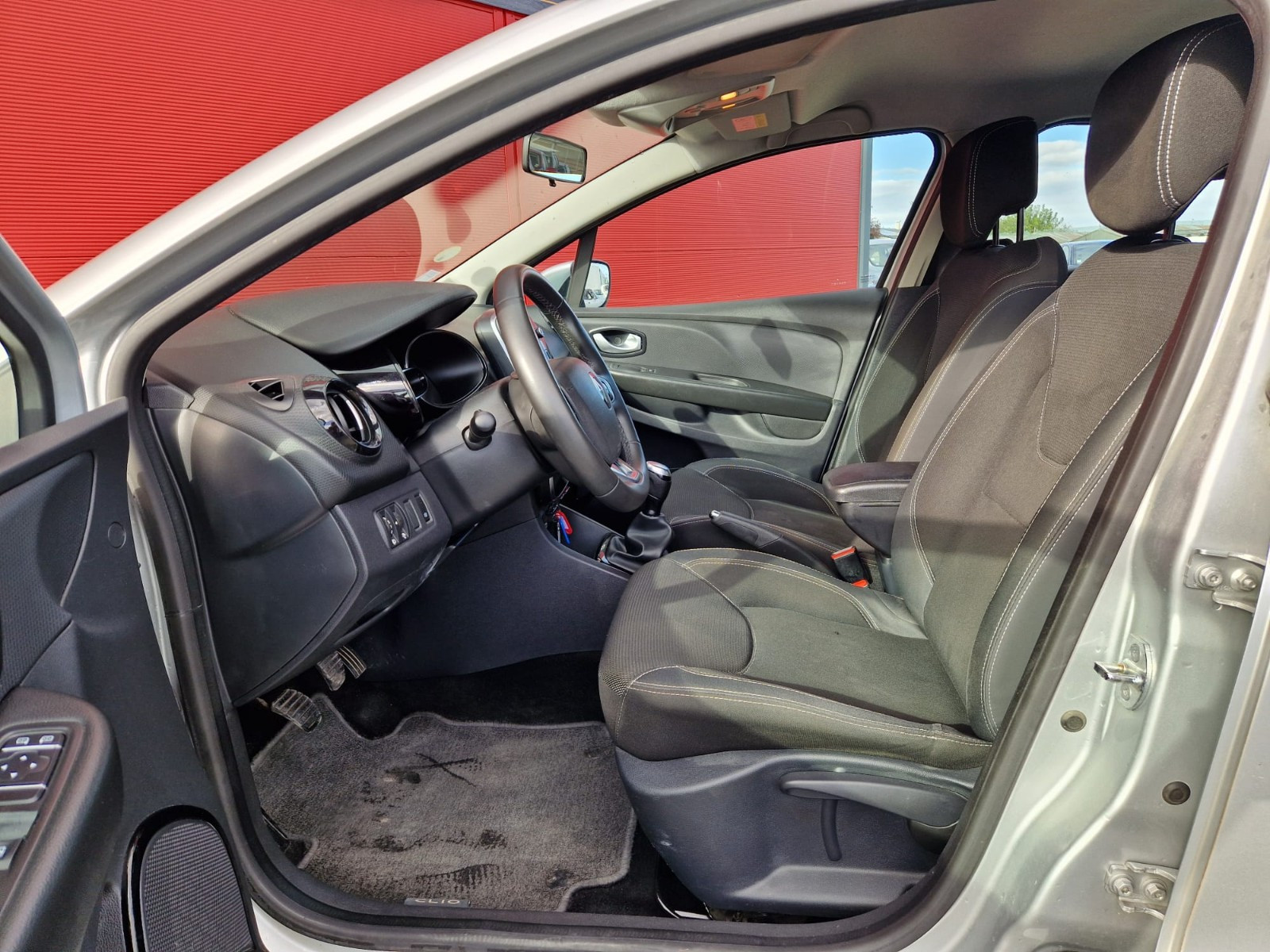 Renault CLIO IV 1.5 DCI 75CV – GARANTIE 12 MOIS — photo 16
