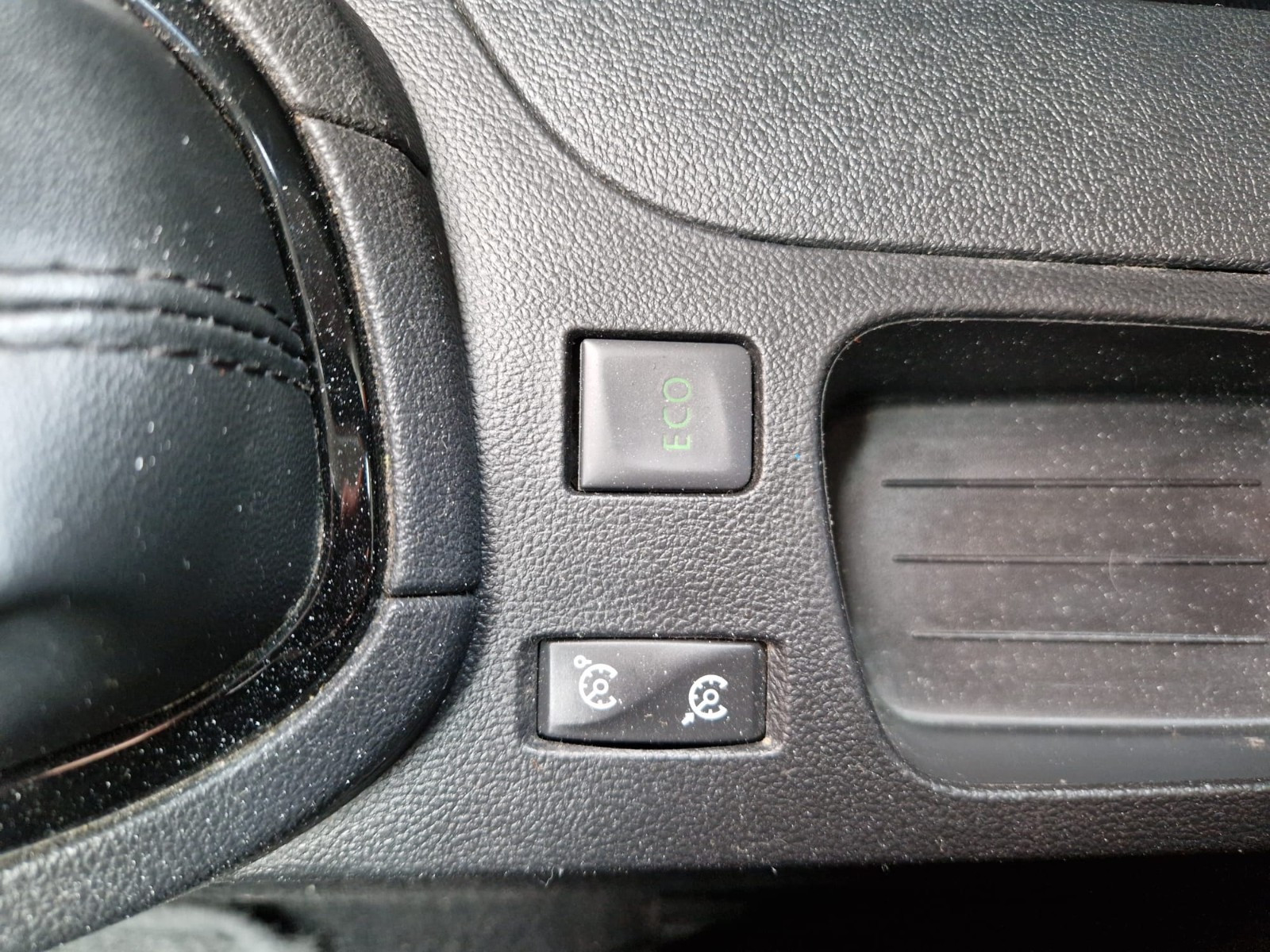 Renault CLIO IV 1.5 DCI 75CV – GARANTIE 12 MOIS — photo 24