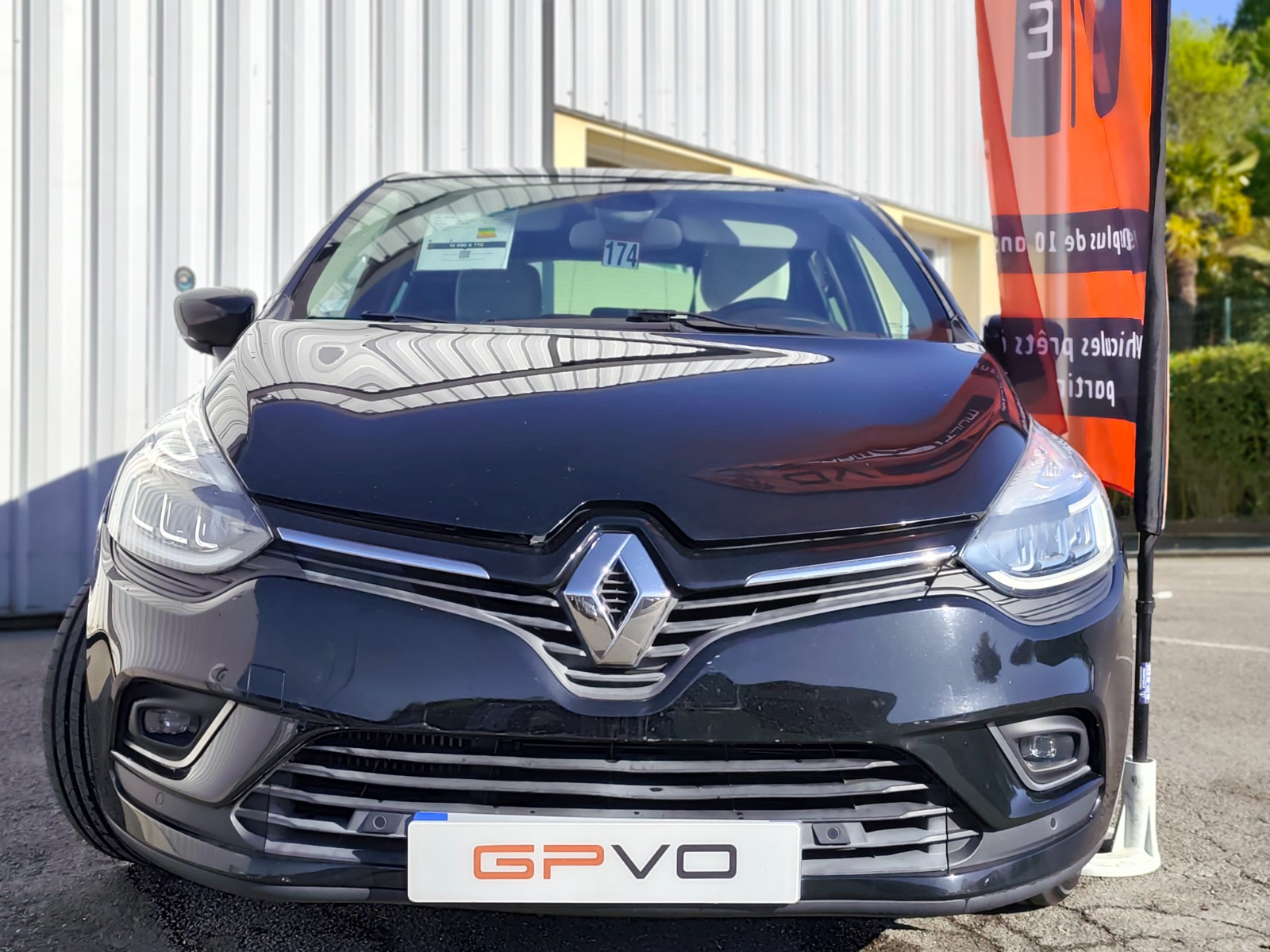 Renault CLIO TCE 120 ENERGY EDC INITIALE PARIS - vue 1