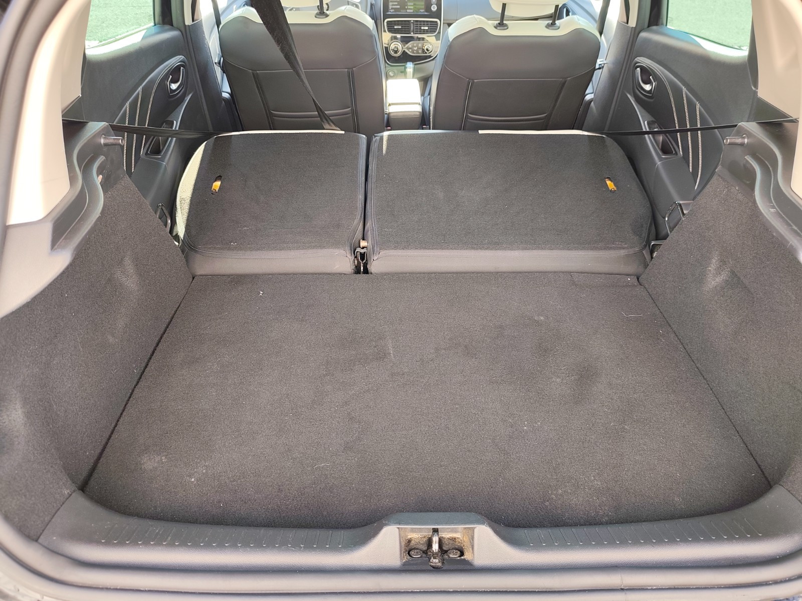 Renault CLIO TCE 120 ENERGY EDC INITIALE PARIS - vue 1