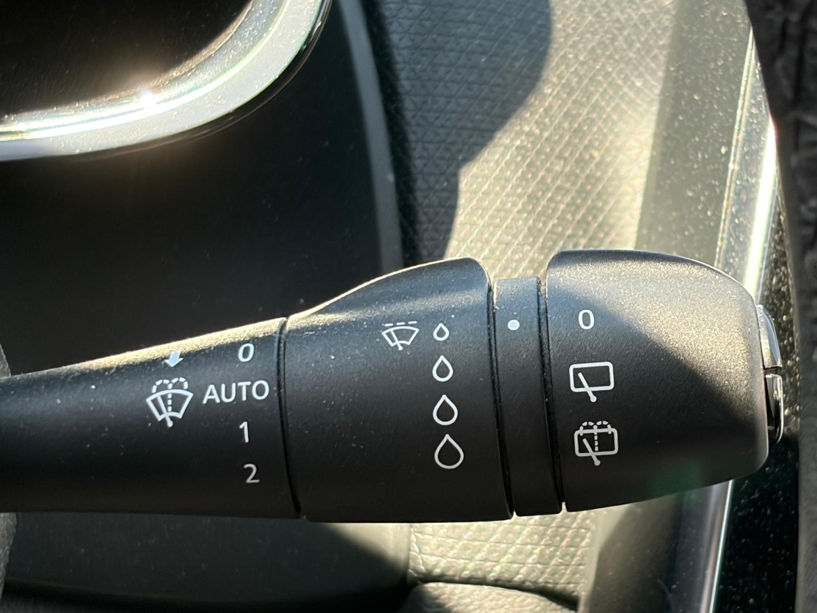 Renault CLIO IV - vue 1