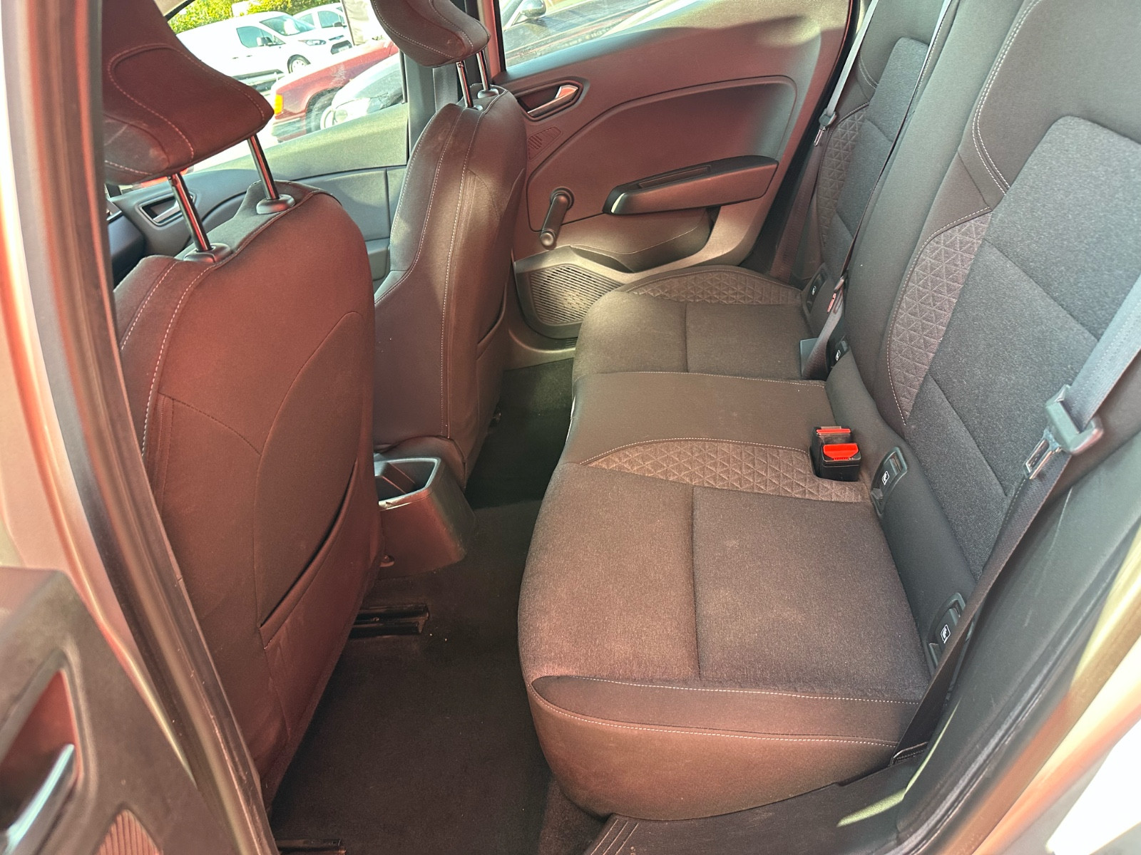 Renault CLIO V 1,5 DCI 75 CH BUSINESS EDITION – GARANTIE 12 MOIS — photo 19