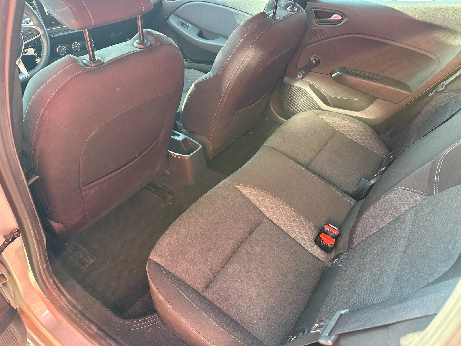 Renault CLIO V 1,5 DCI 75 CH BUSINESS EDITION – GARANTIE 12 MOIS — photo 18